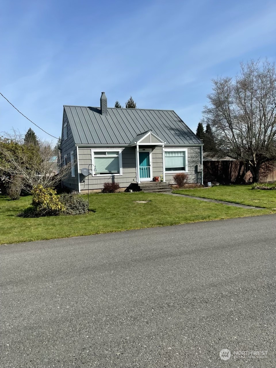 312 Washington Street