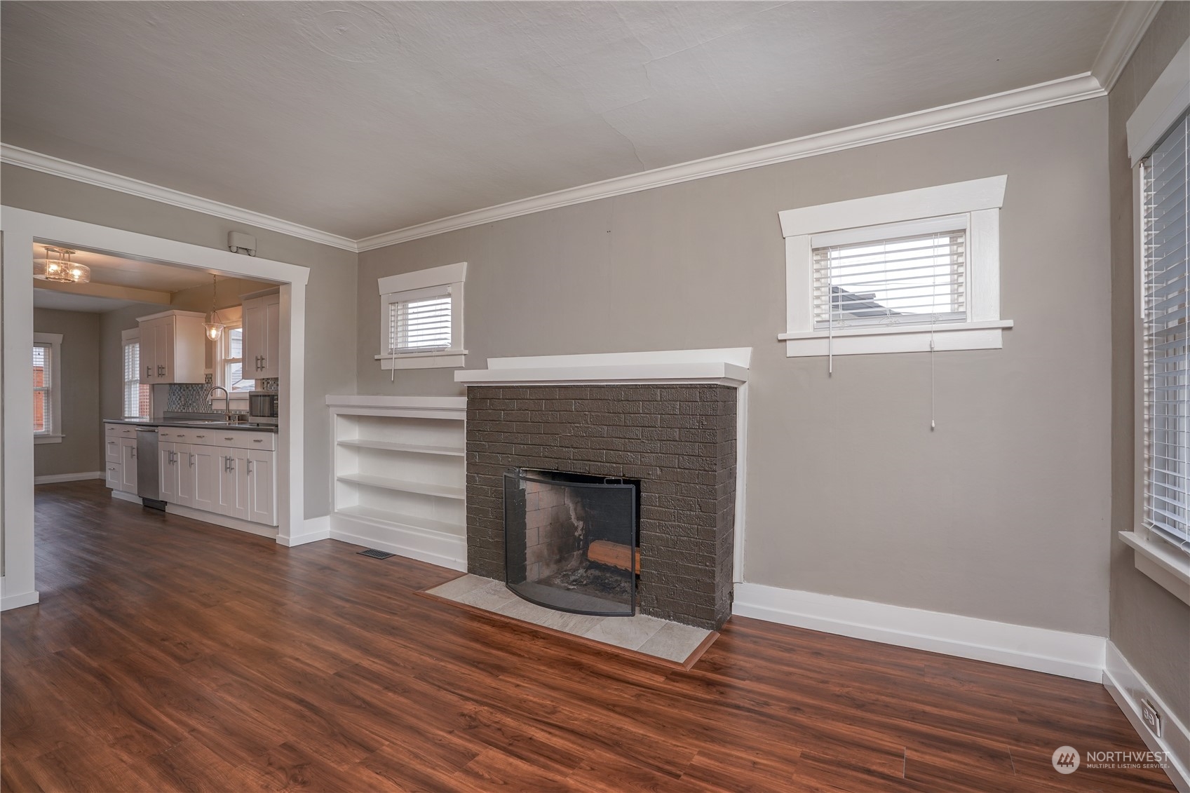 1403 N Proctor Street , -5127