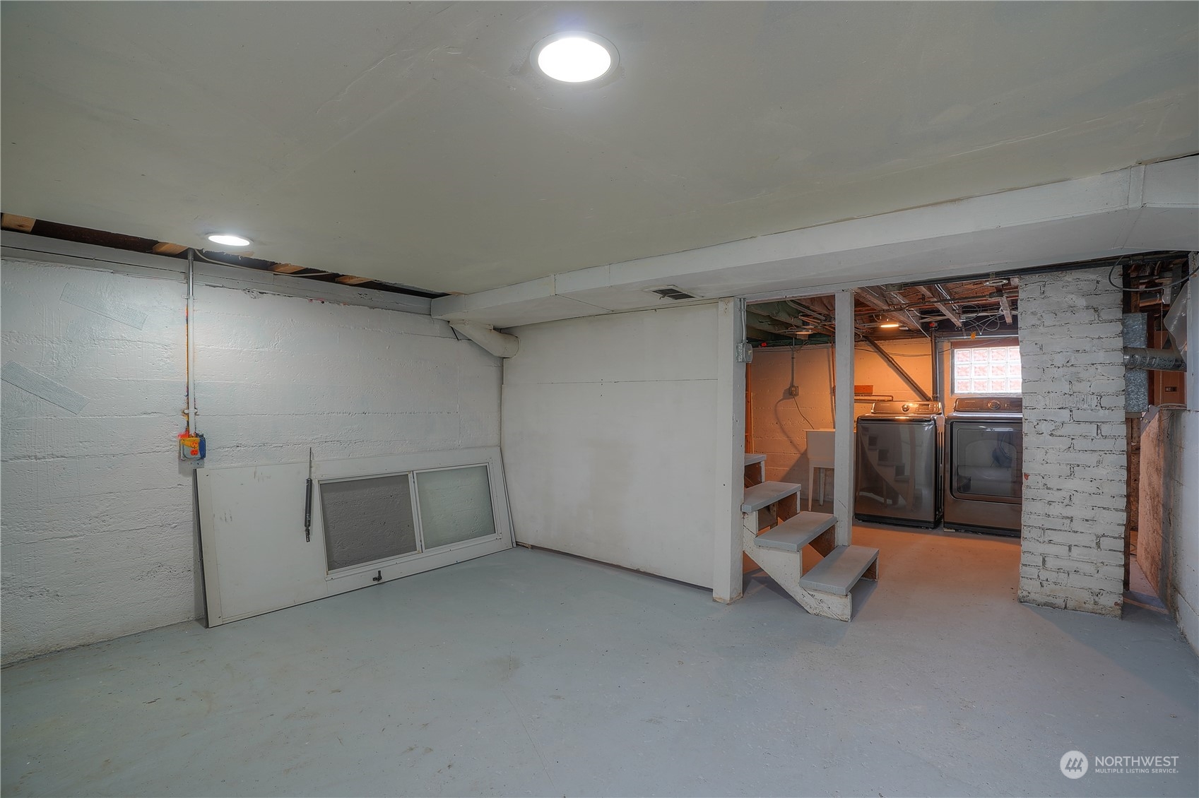 1403 N Proctor Street , -5127