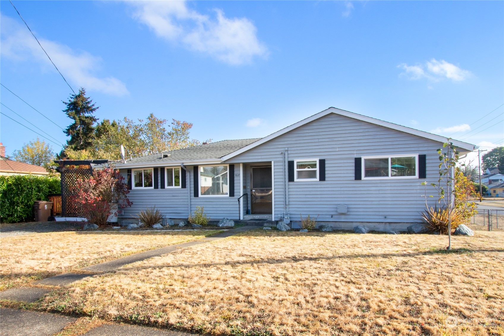 1621 S Proctor Street