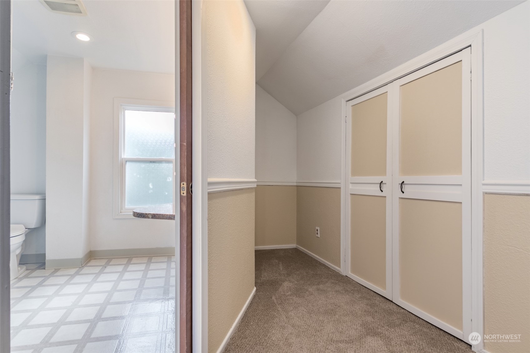 1114 N Proctor Street