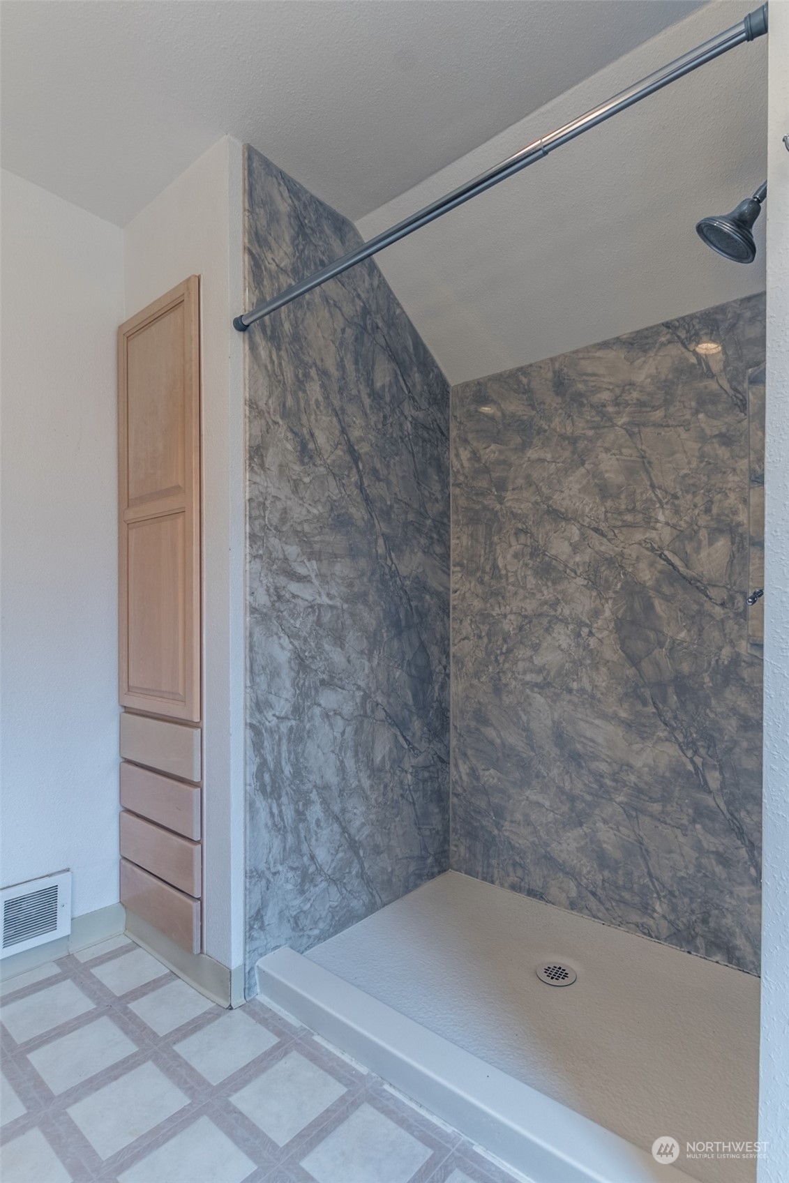 1114 N Proctor Street