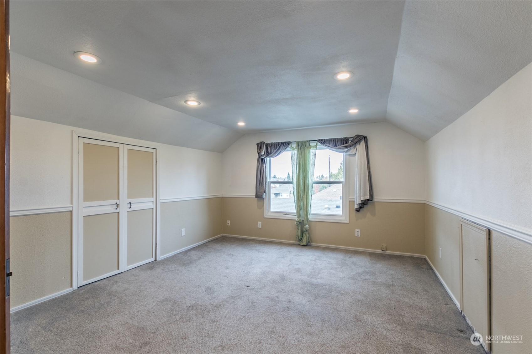 1114 N Proctor Street