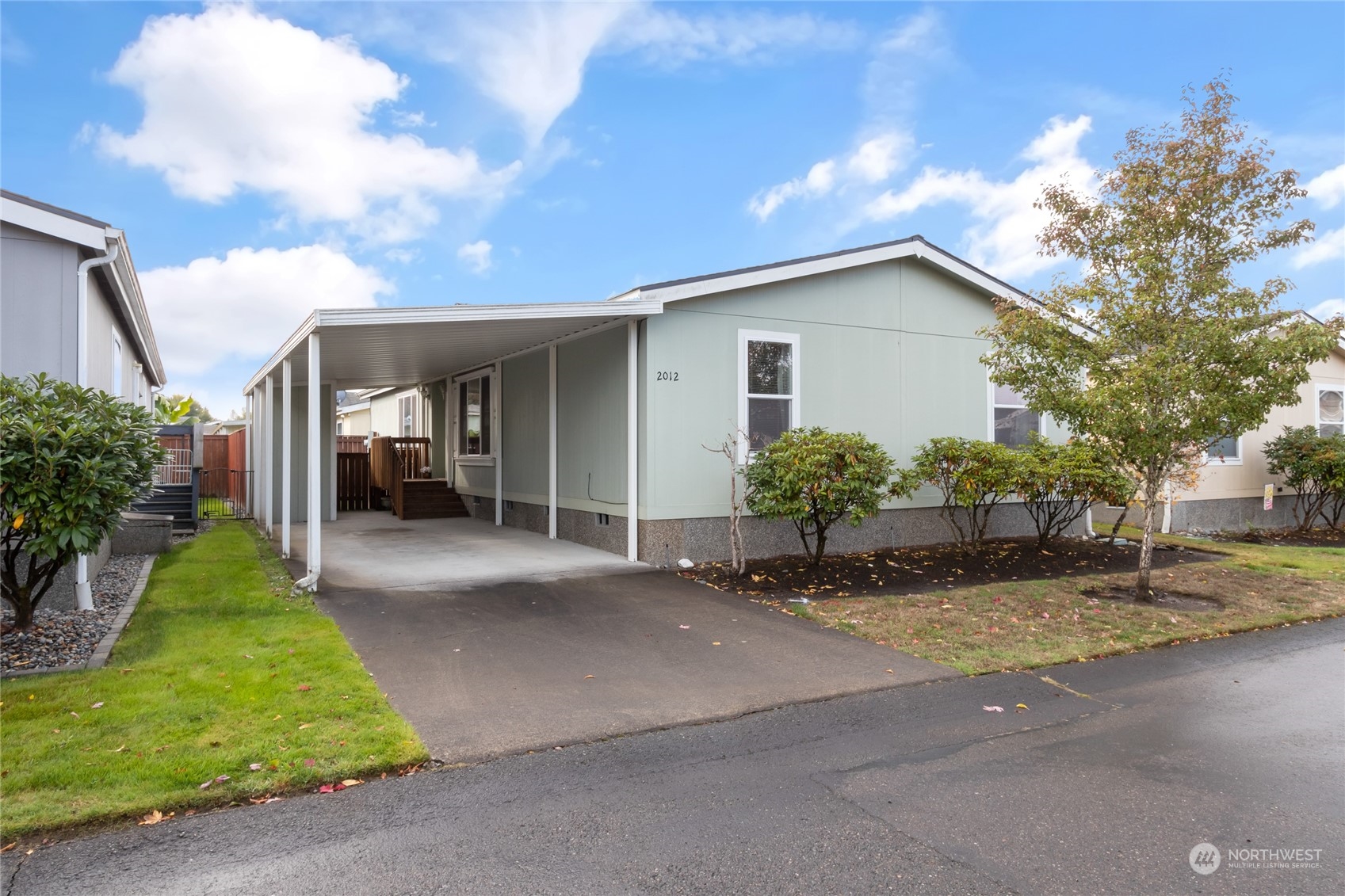 2012 94th Street Ct E