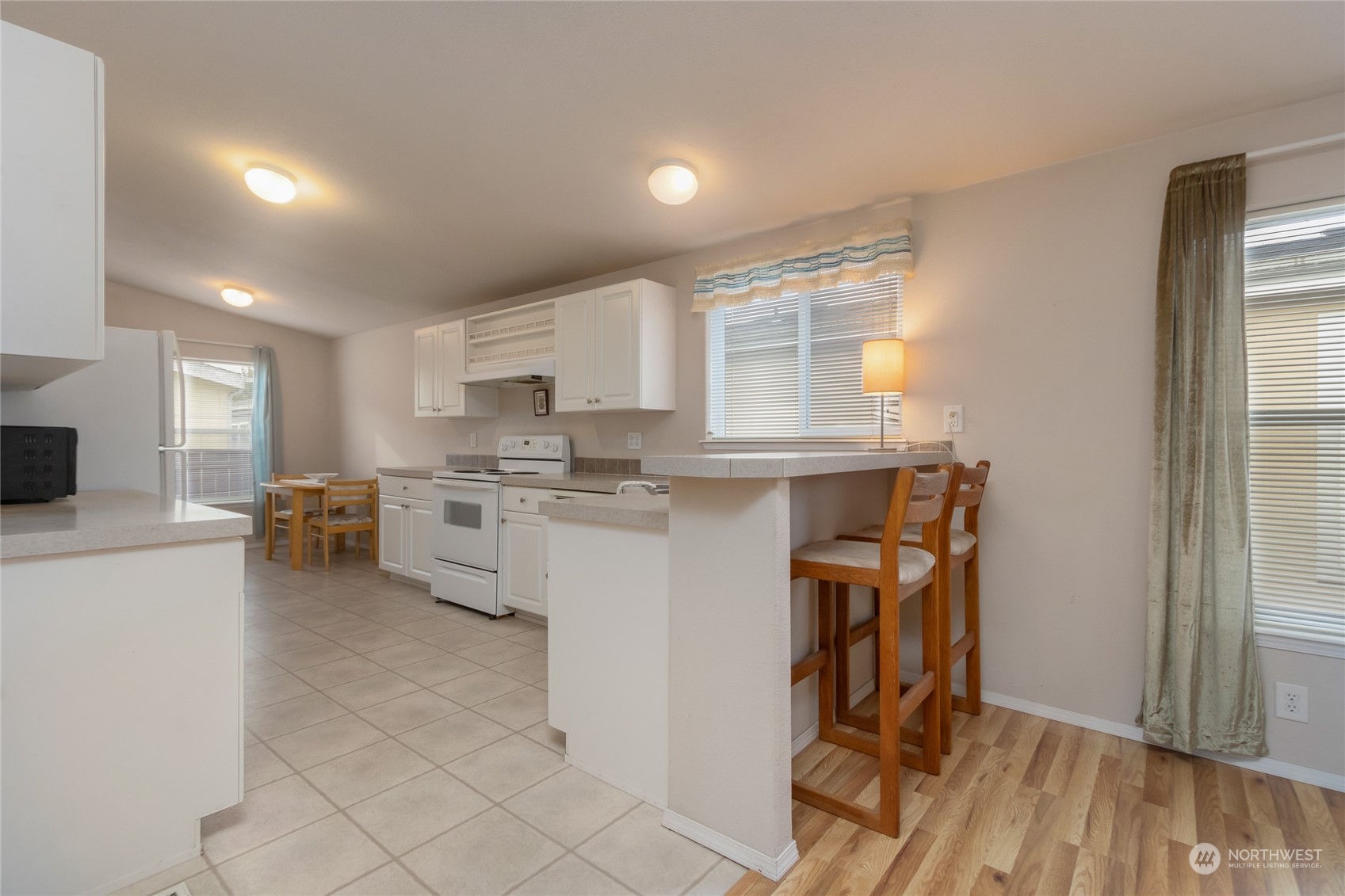 2012 94th Street Ct E