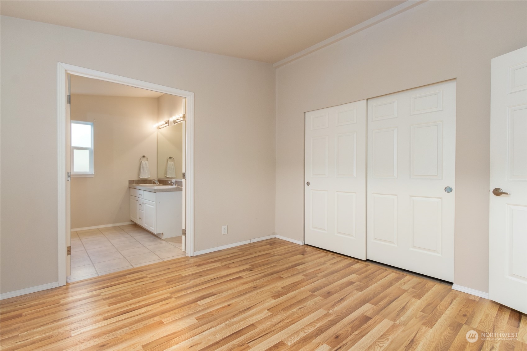 2012 94th Street Ct E