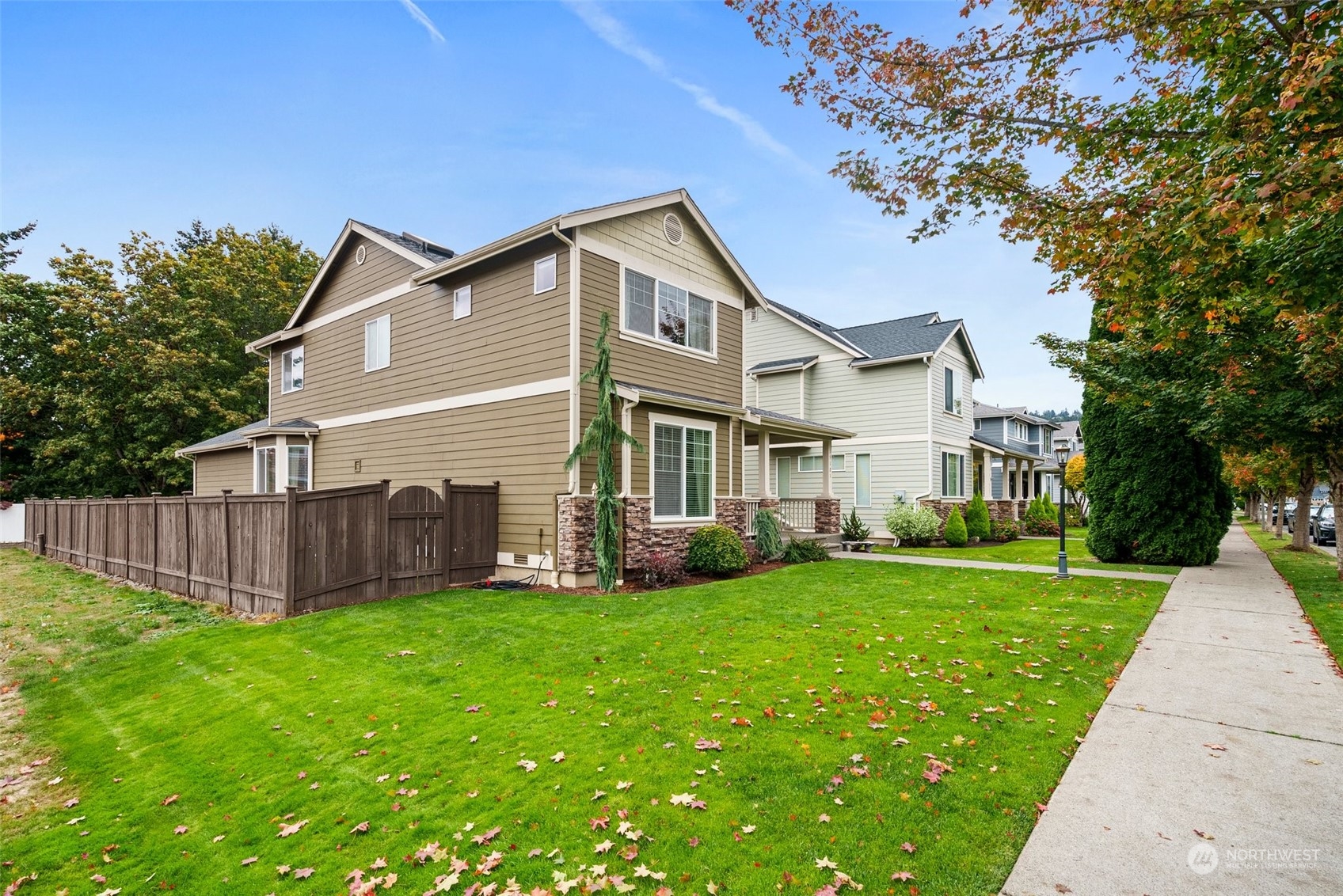 15121 Daffodil Street Ct E