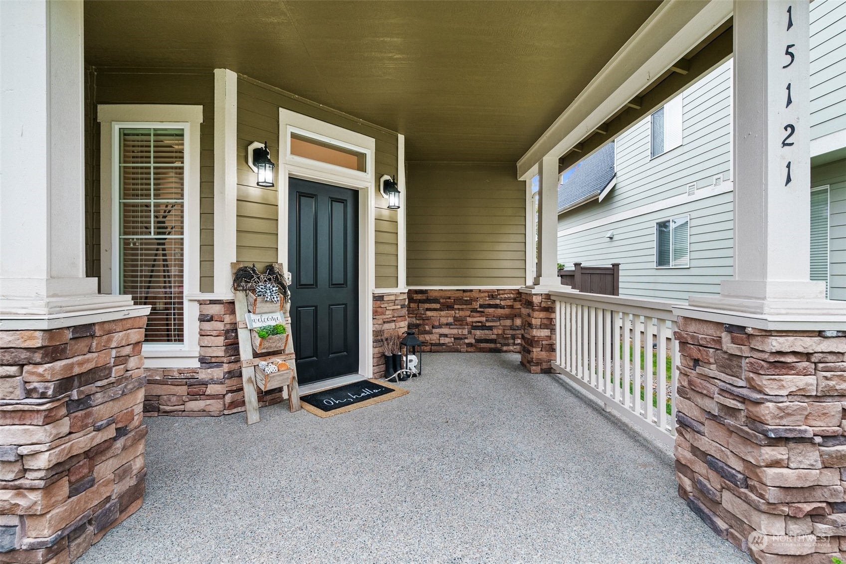 15121 Daffodil Street Ct E