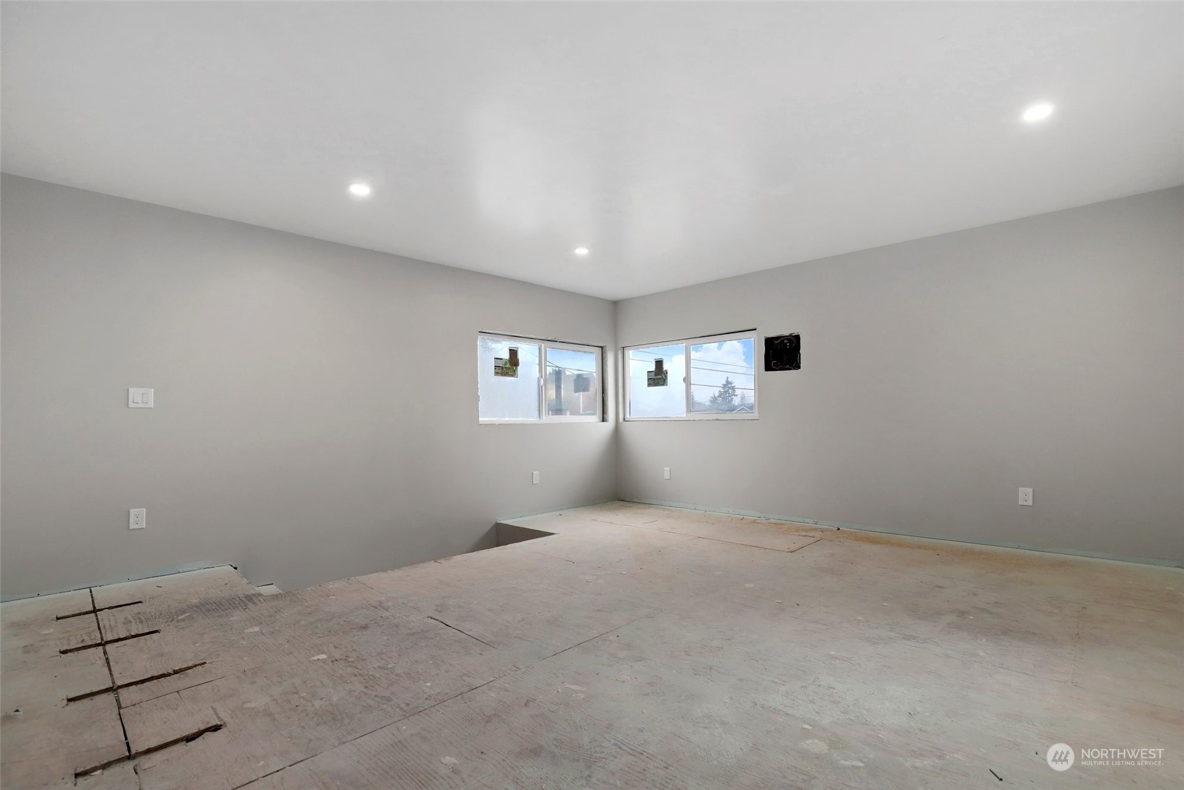 4206 N Winnifred Street