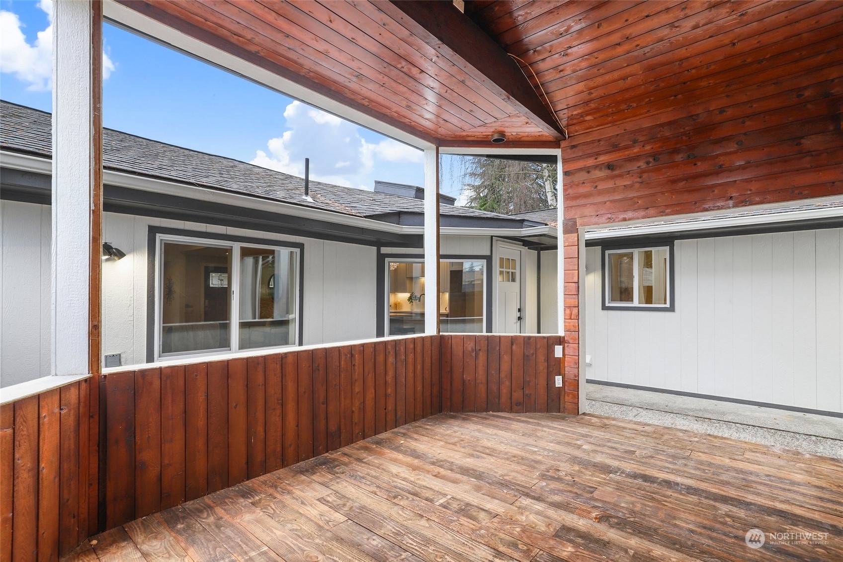 4206 N Winnifred Street