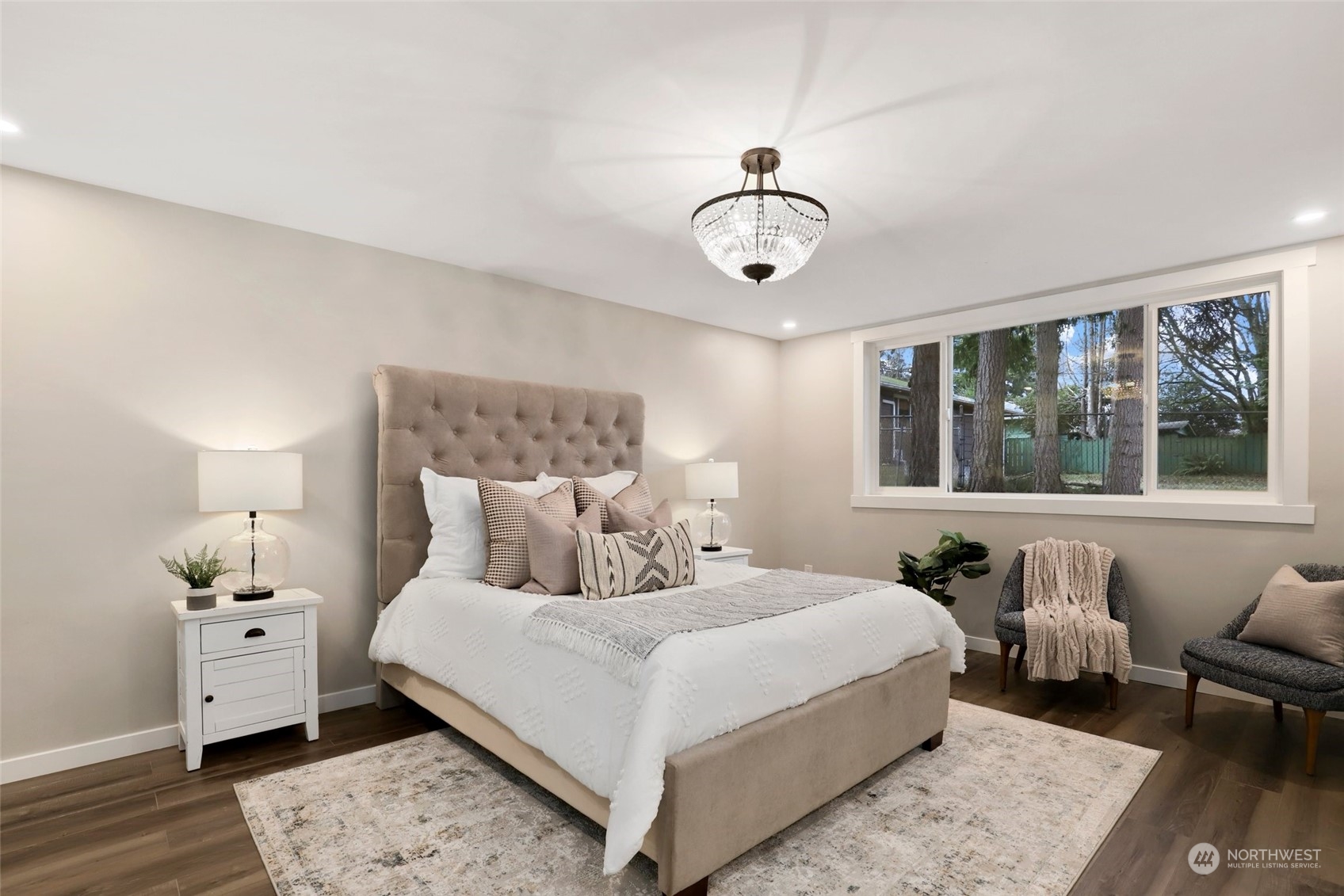 4206 N Winnifred Street