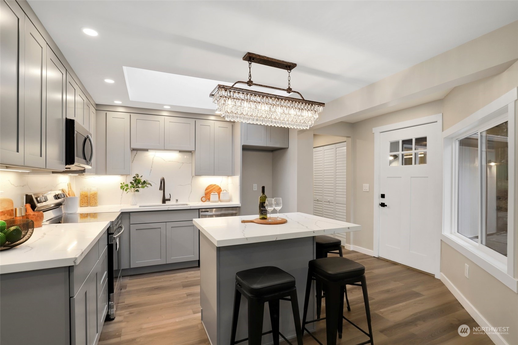 4206 N Winnifred Street