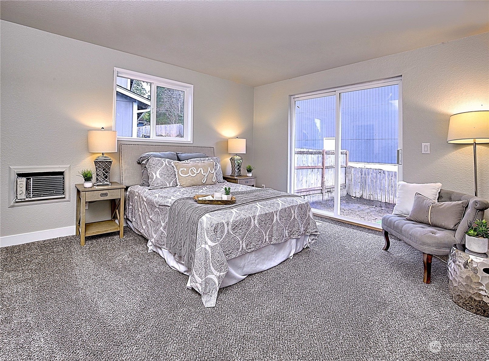 9716 Overlook Drive NW