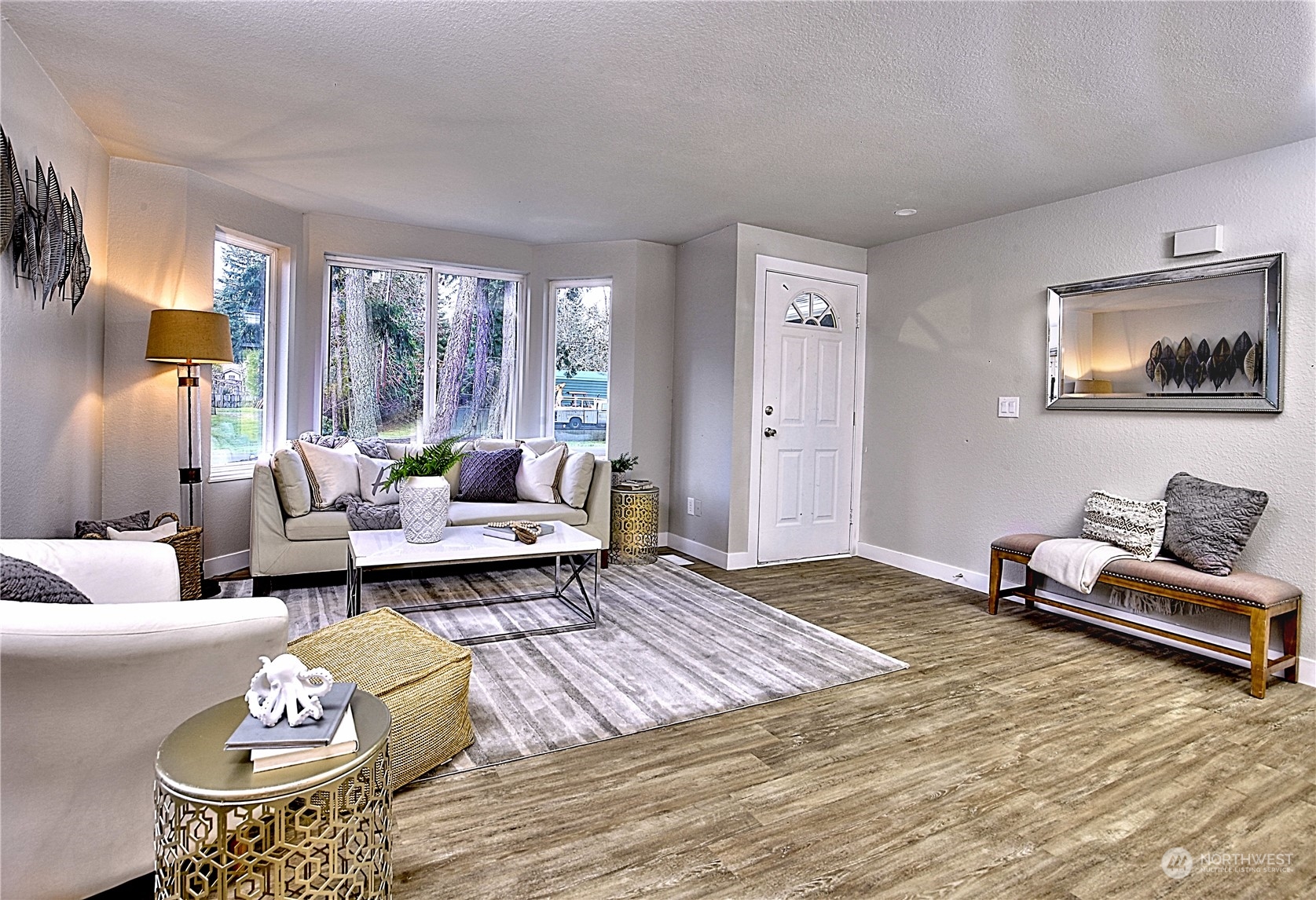 9716 Overlook Drive NW