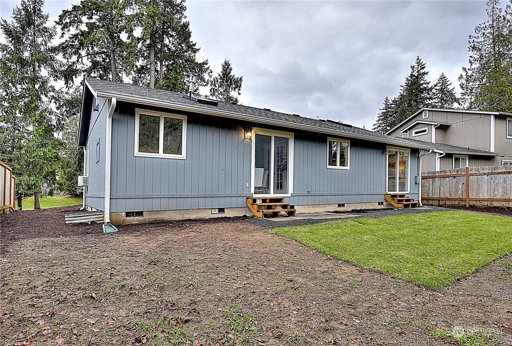 9716 Overlook Drive NW