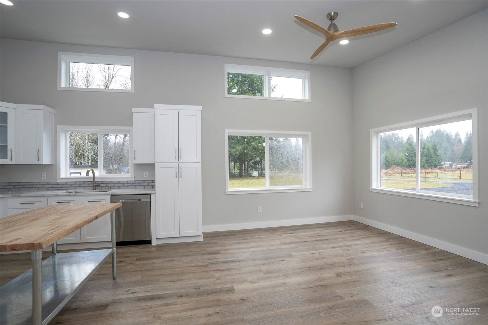 114 N Winkleman Road