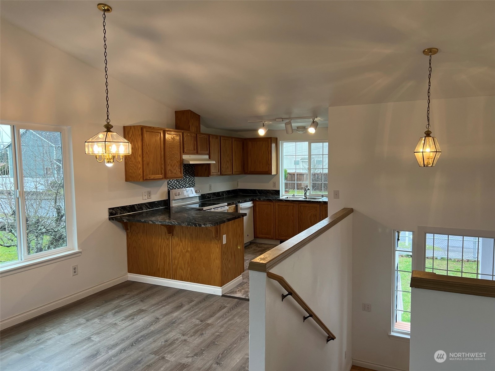 9007 S Sheridan Avenue