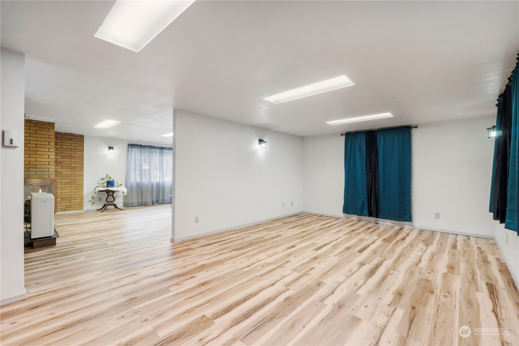 6509 185th Avenue E, -8832