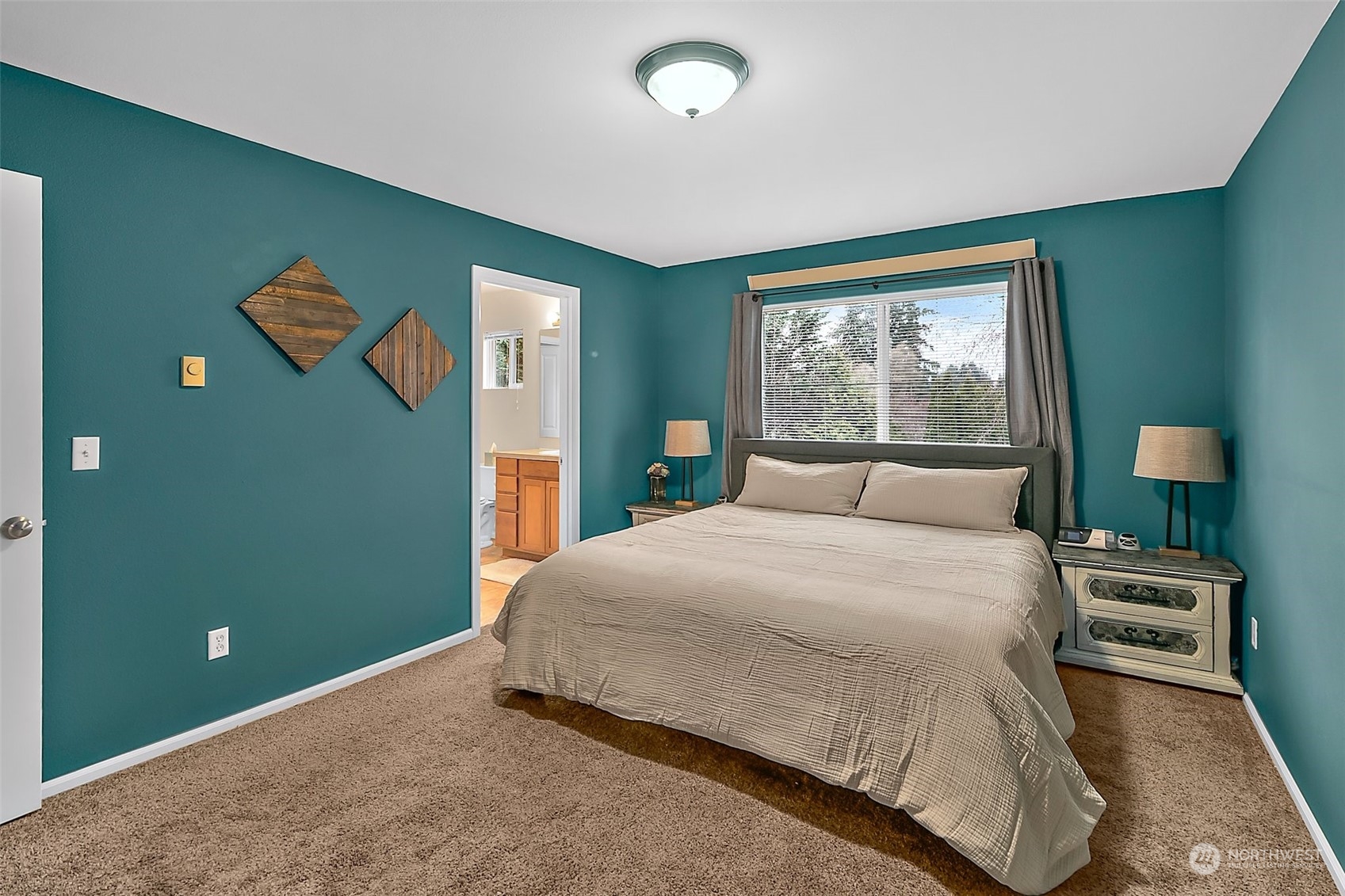 3533 Surrey Drive NE