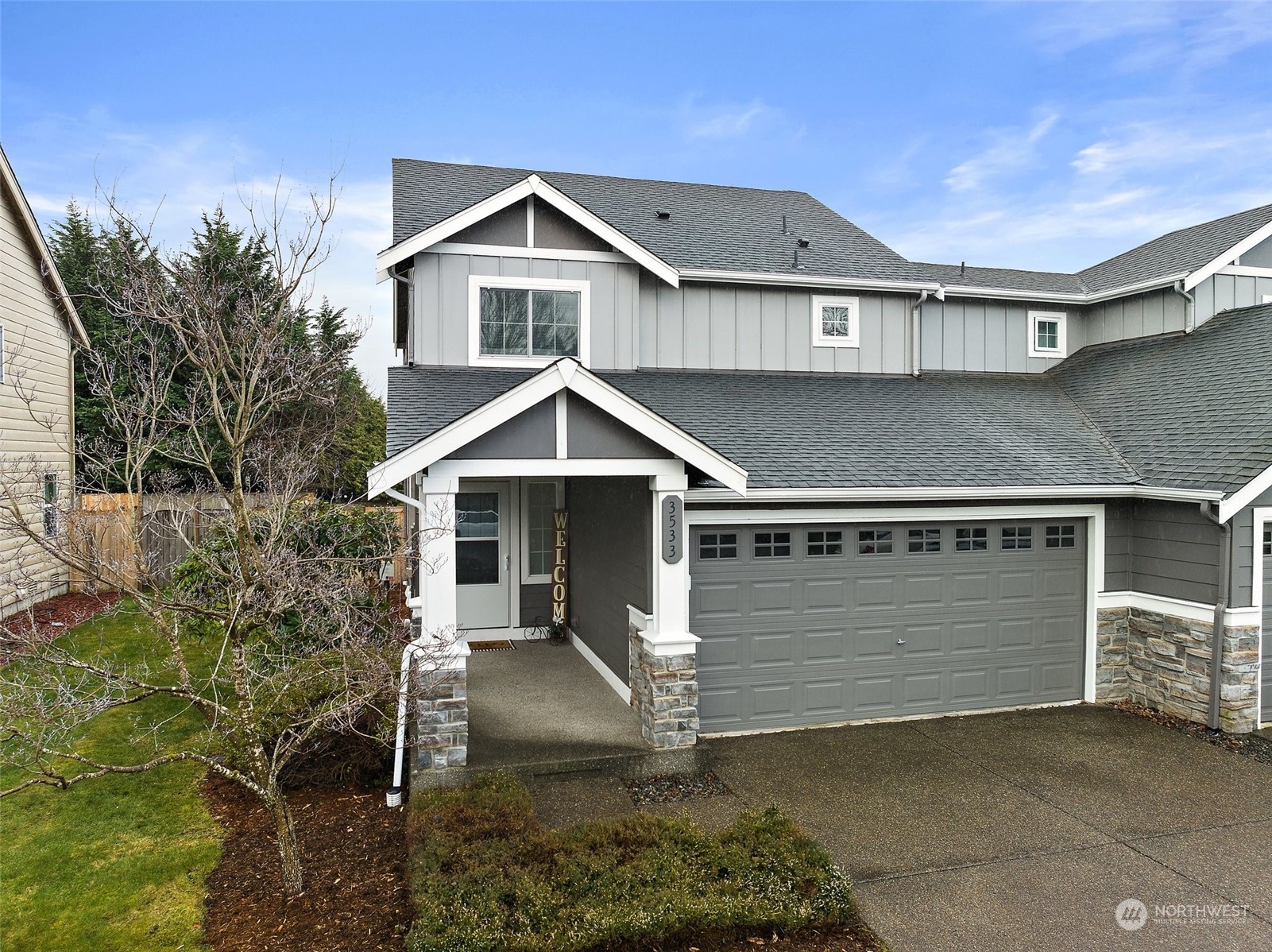 3533 Surrey Drive NE