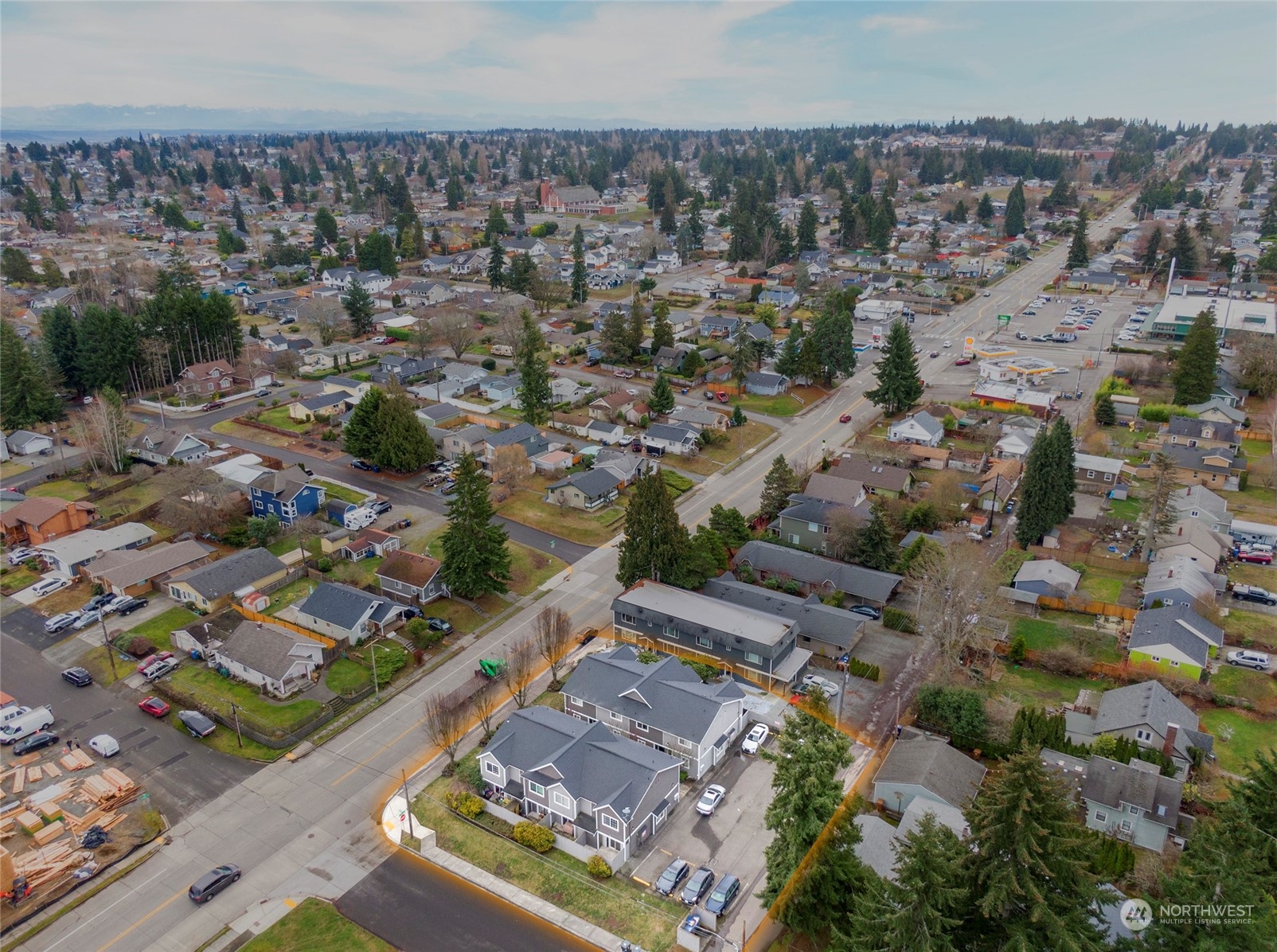 4660 N Pearl Street #5