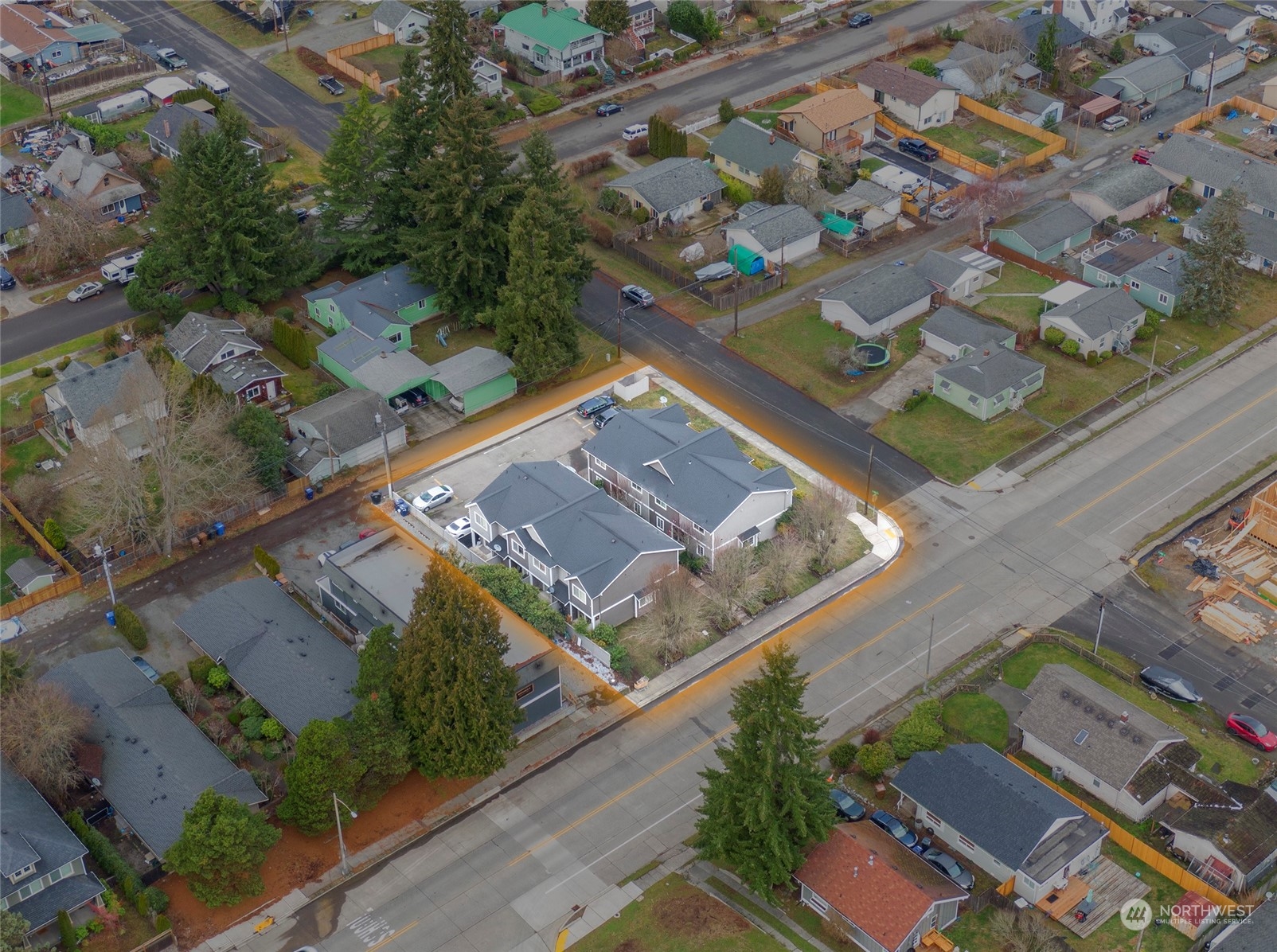 4660 N Pearl Street #5