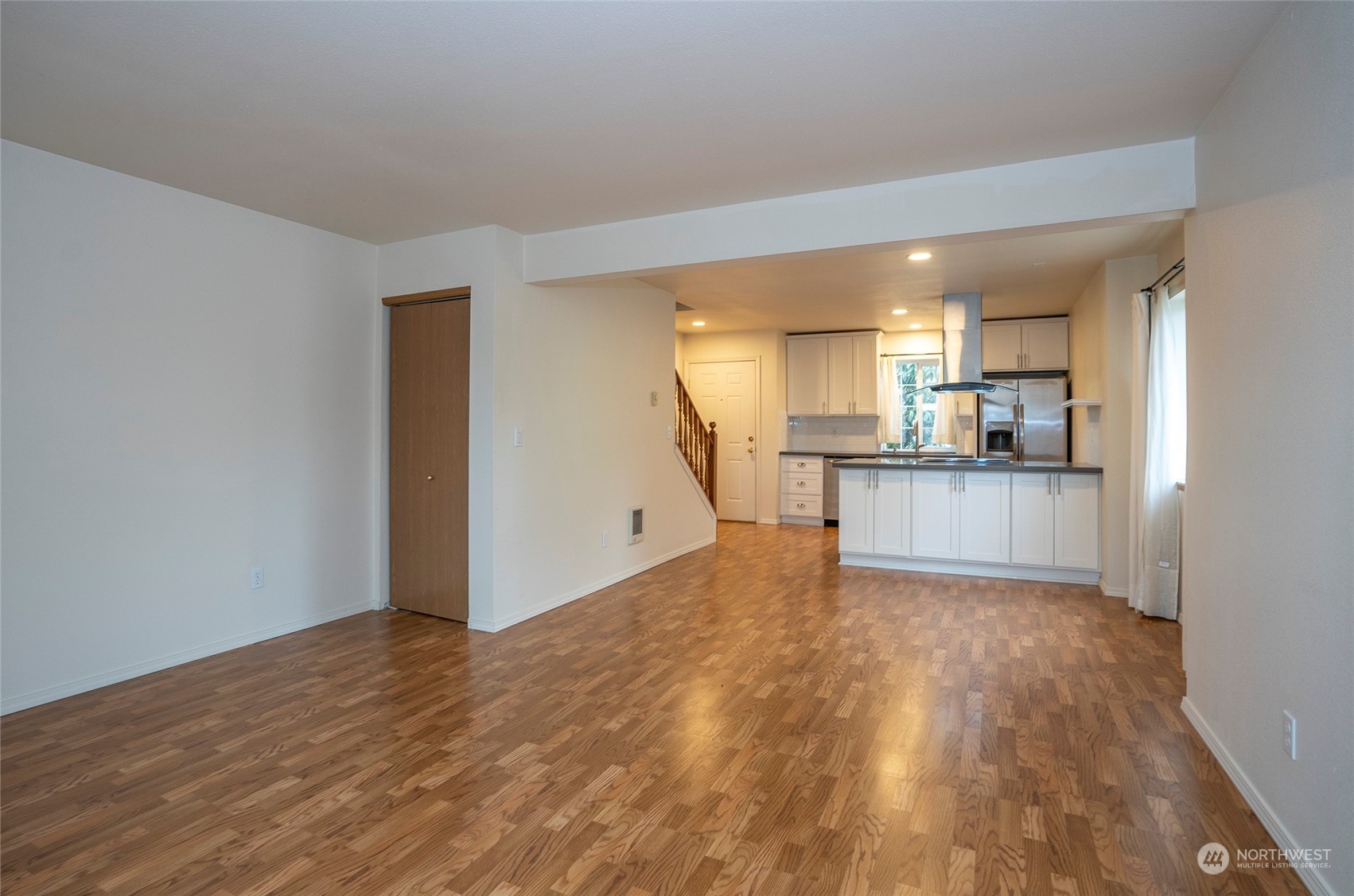 4660 N Pearl Street #5