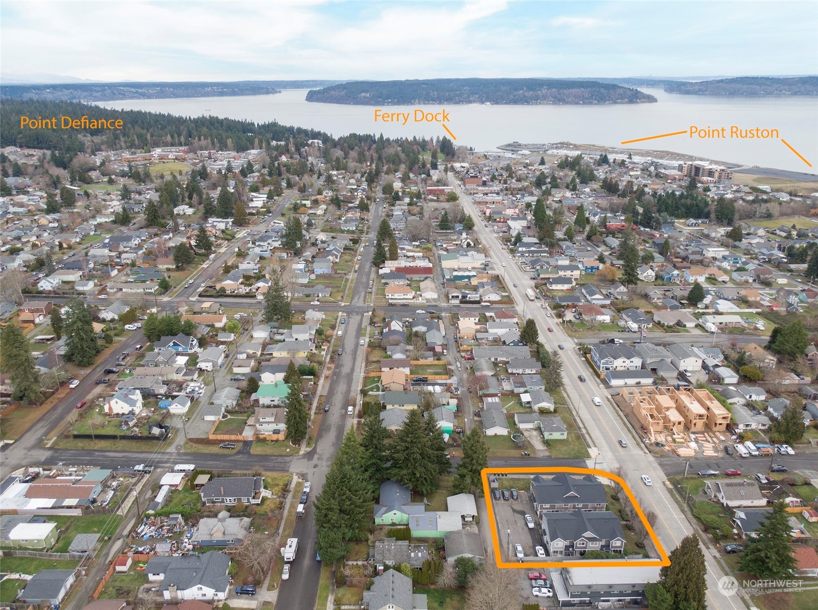 4660 N Pearl Street #5