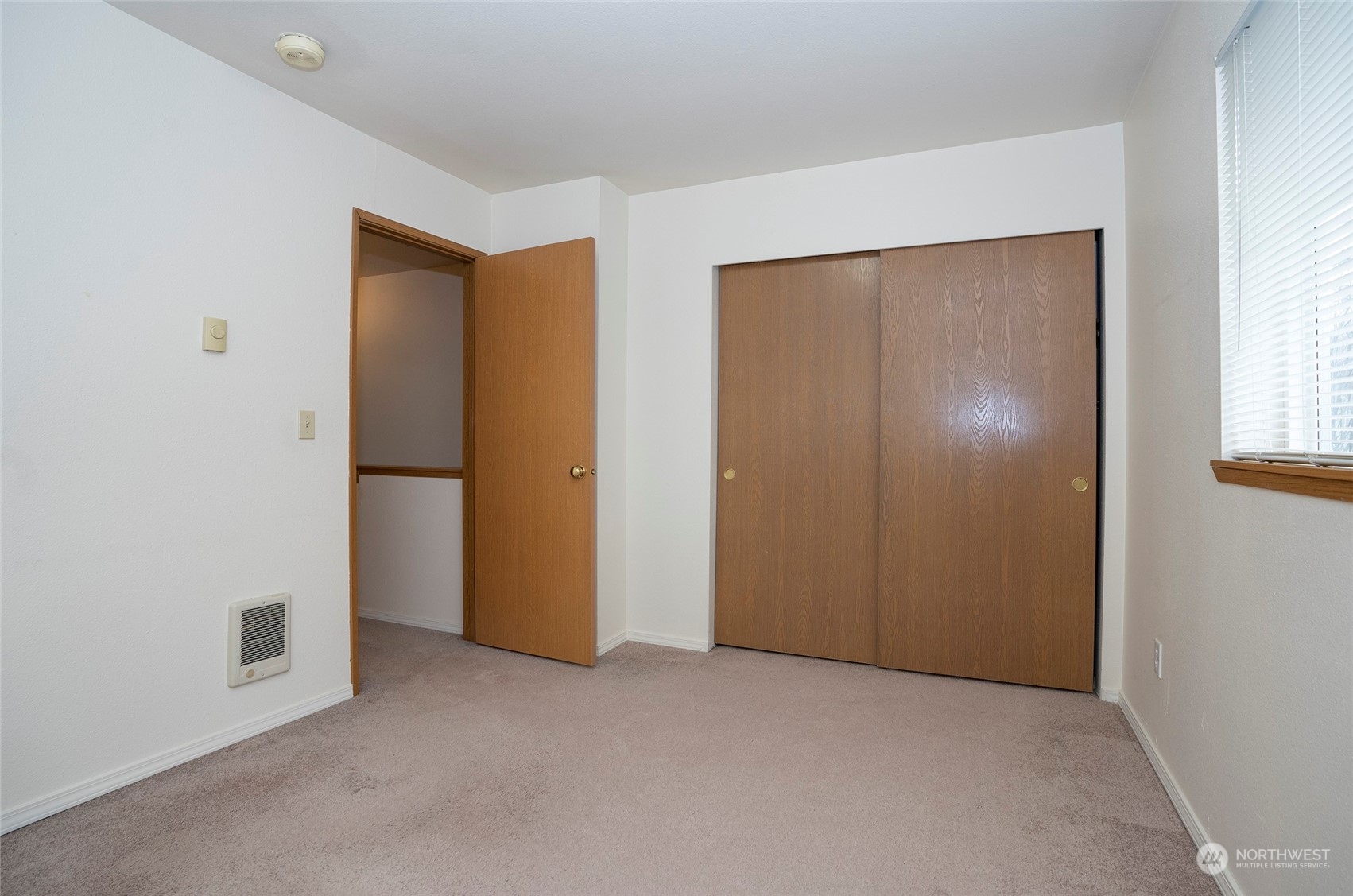 4660 N Pearl Street #5