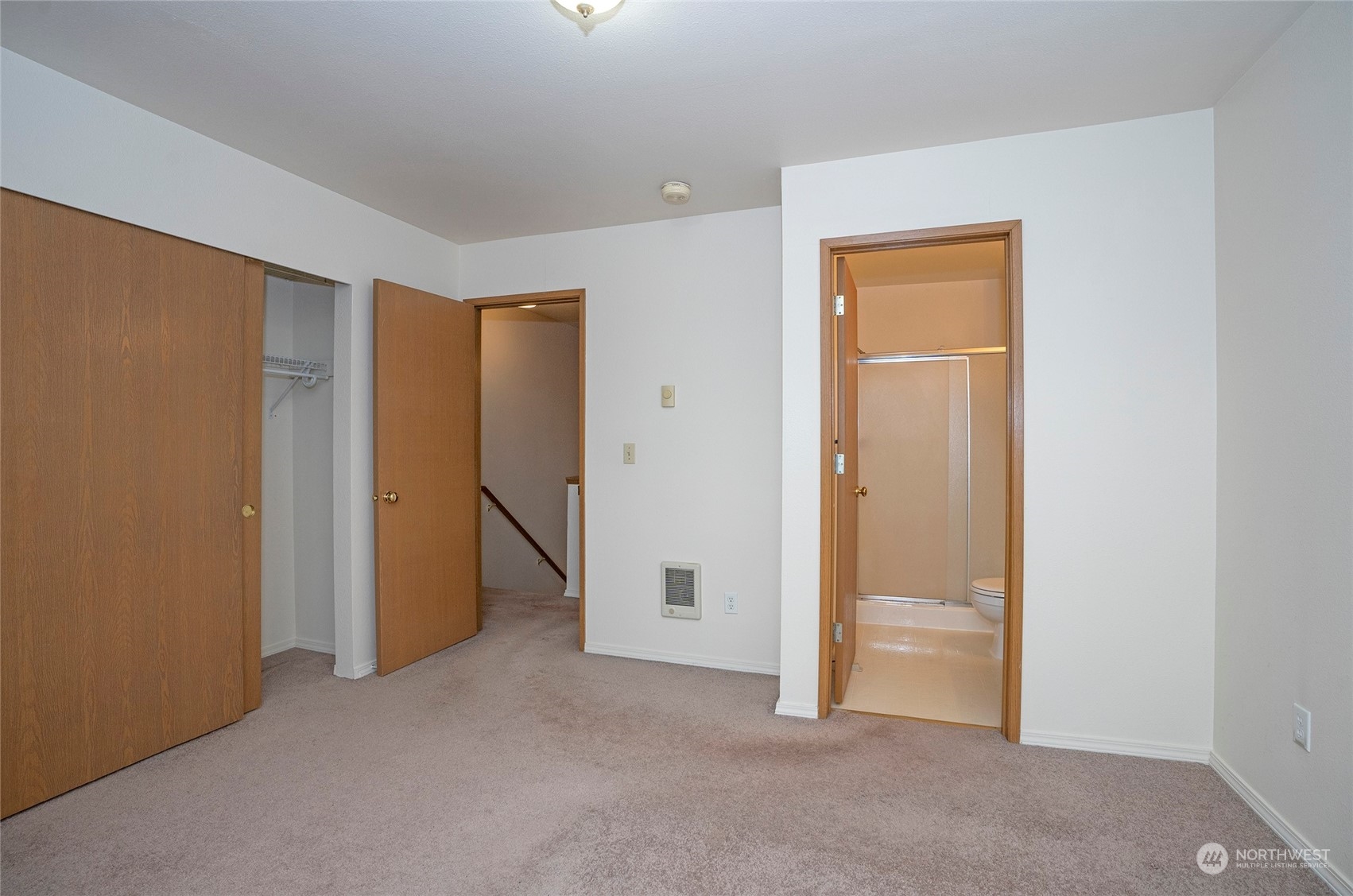 4660 N Pearl Street #5