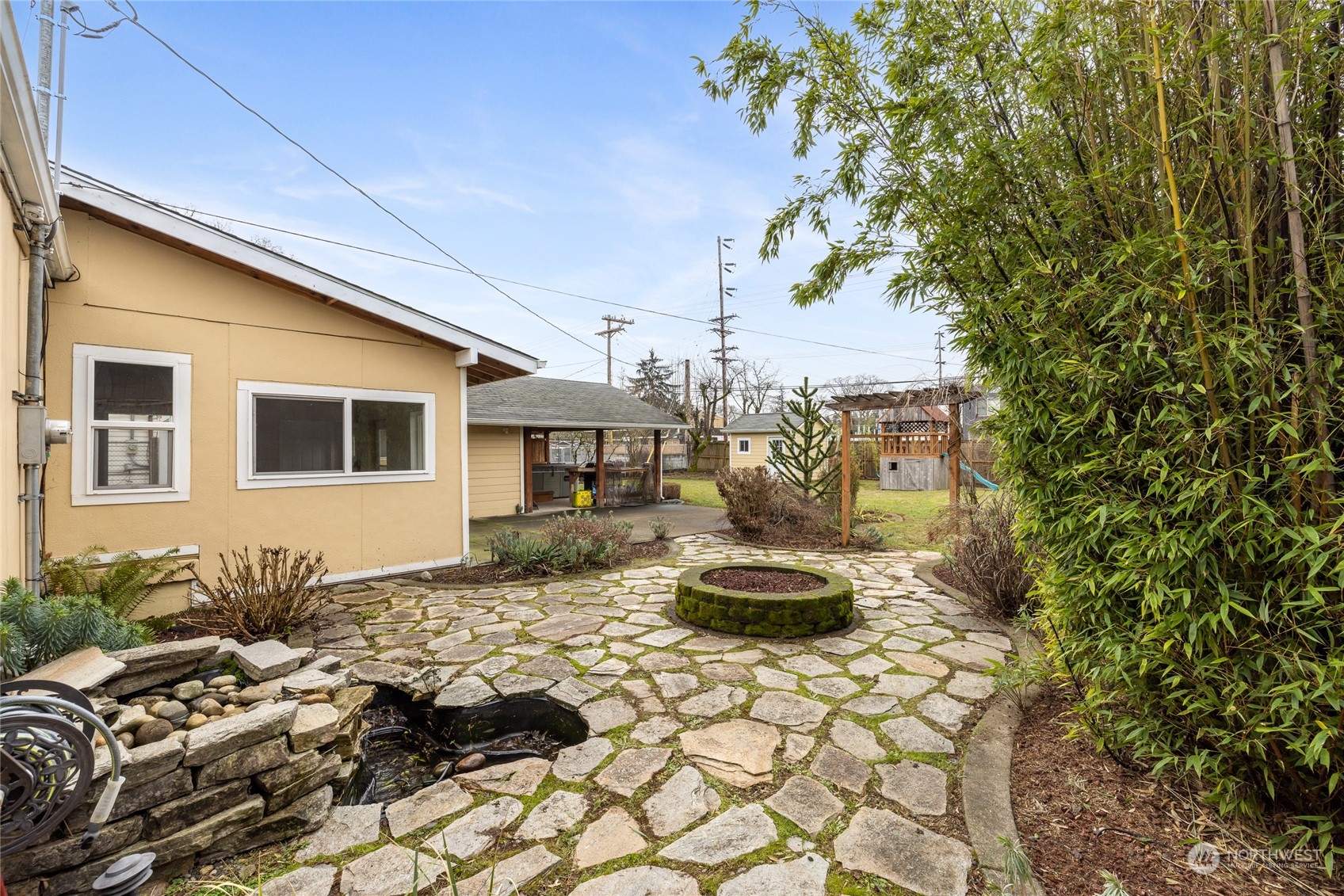 16 Oak Park Drive SW