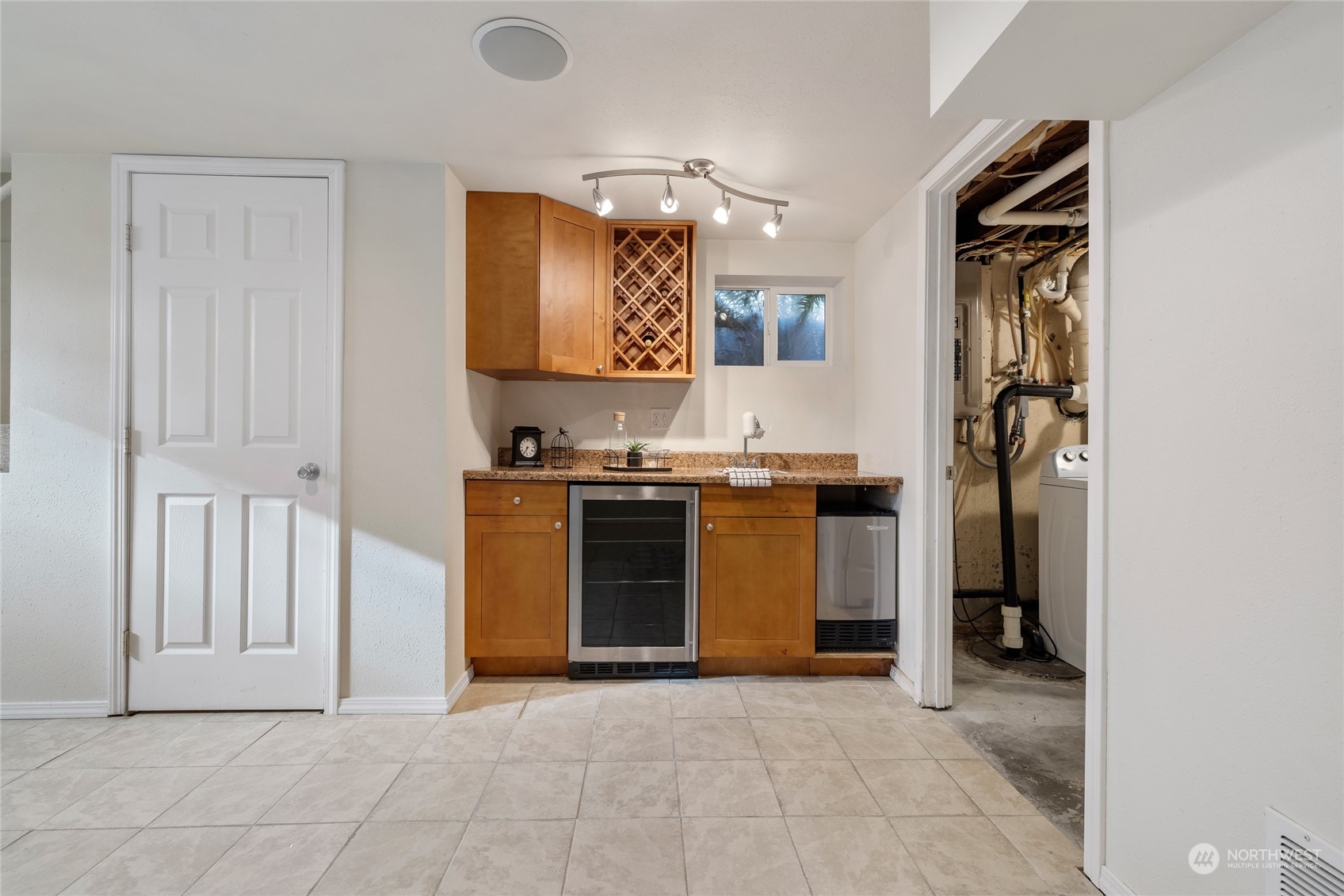 16 Oak Park Drive SW