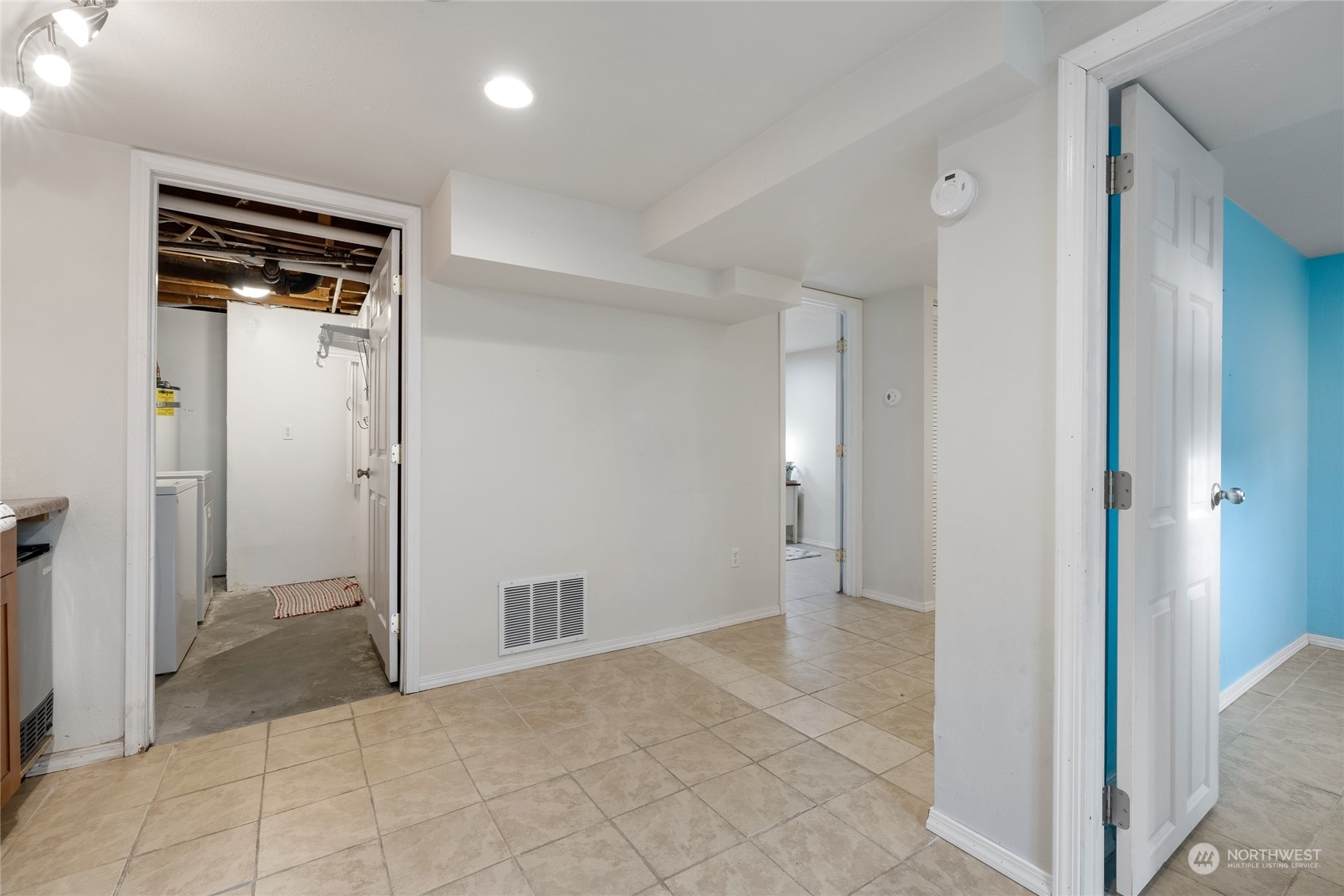 16 Oak Park Drive SW