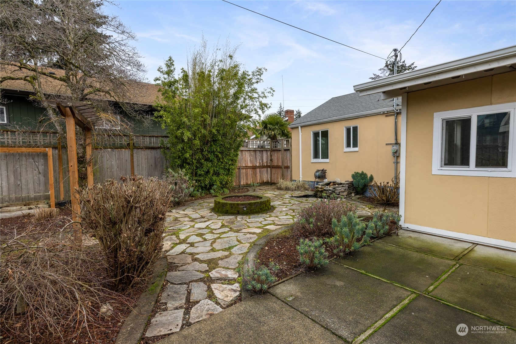 16 Oak Park Drive SW