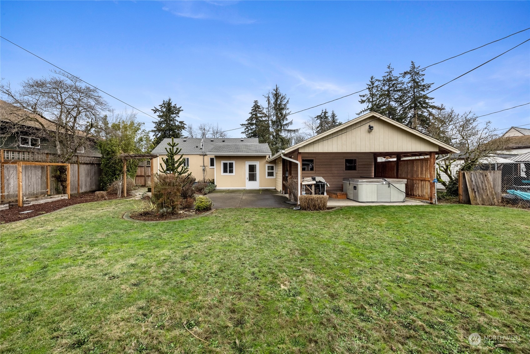 16 Oak Park Drive SW