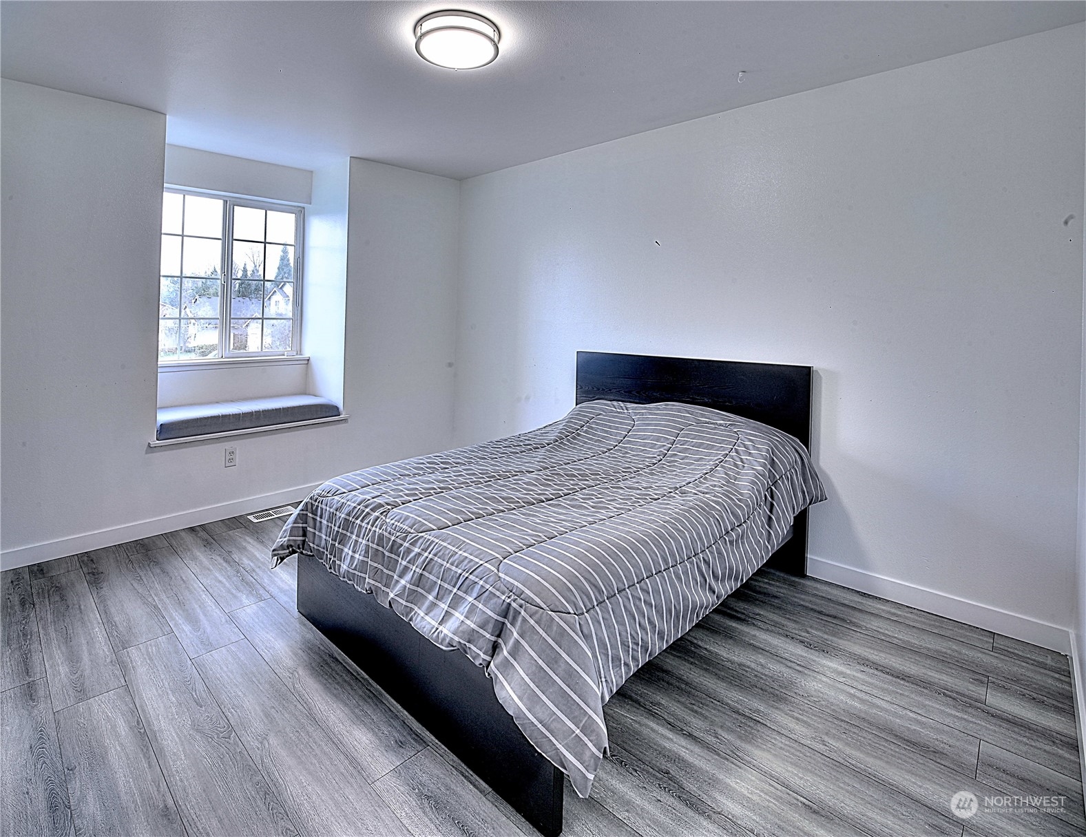 15207 68th Avenue Ct E