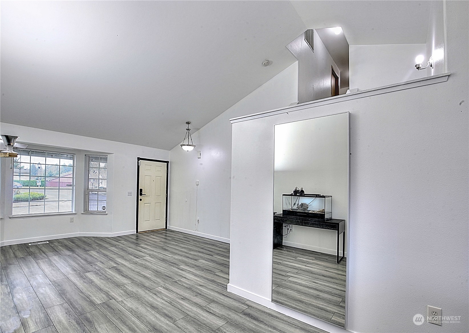 15207 68th Avenue Ct E