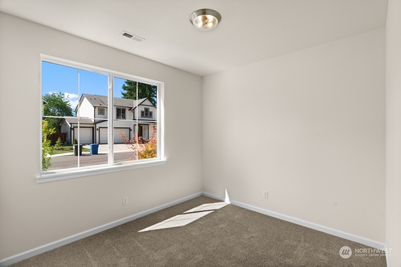 709 153rd Street Ct E