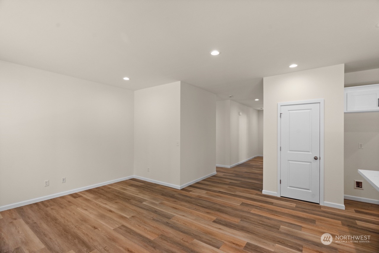 709 153rd Street Ct E