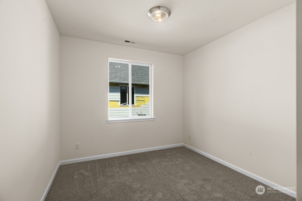 709 153rd Street Ct E