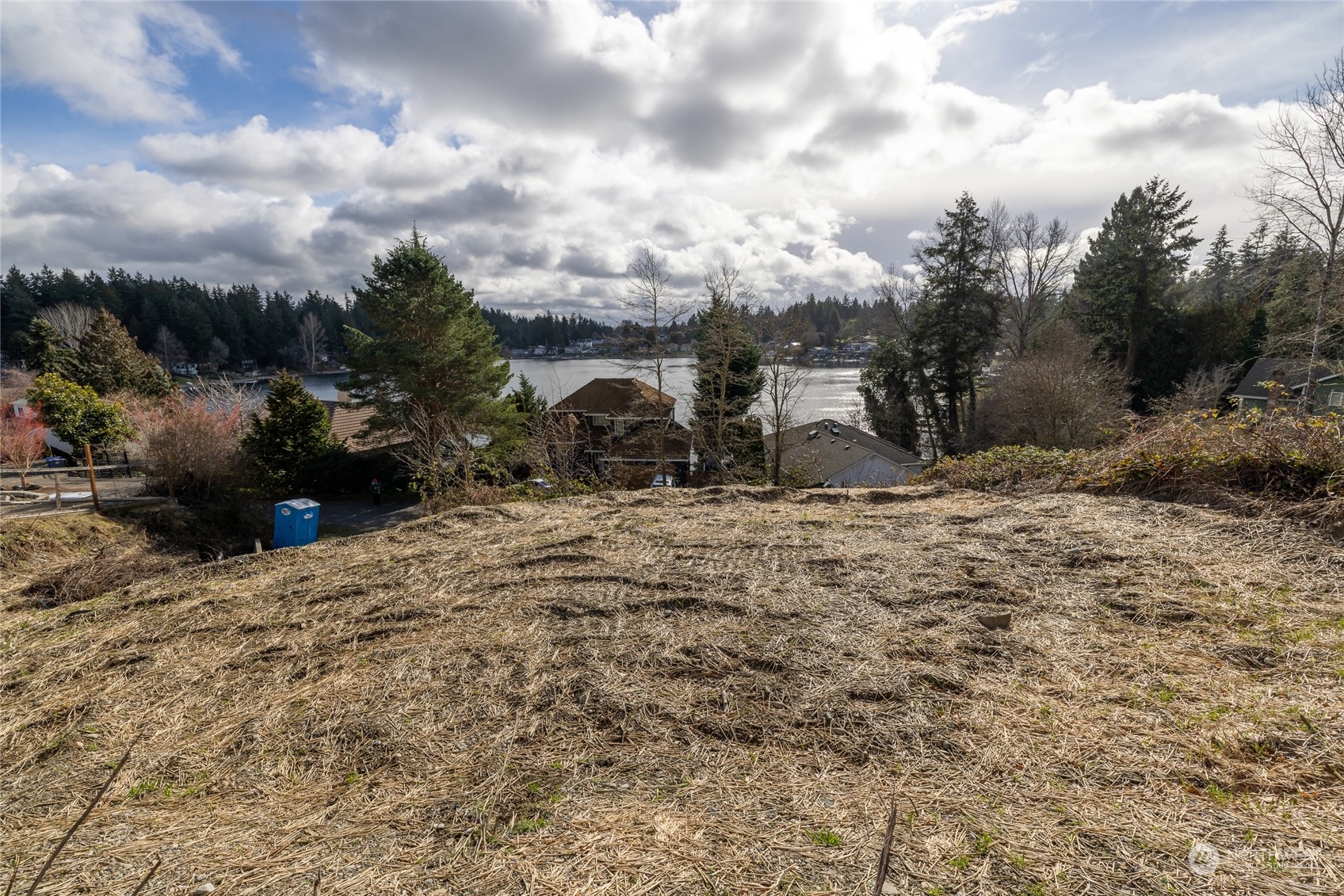 9937 Clara Boulevard SW