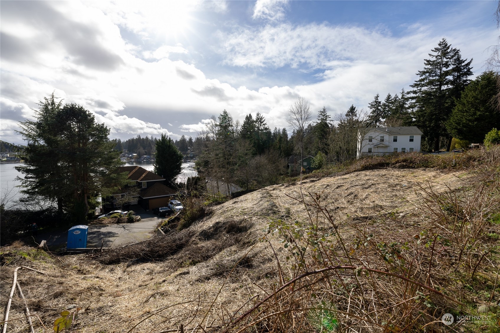 9937 Clara Boulevard SW