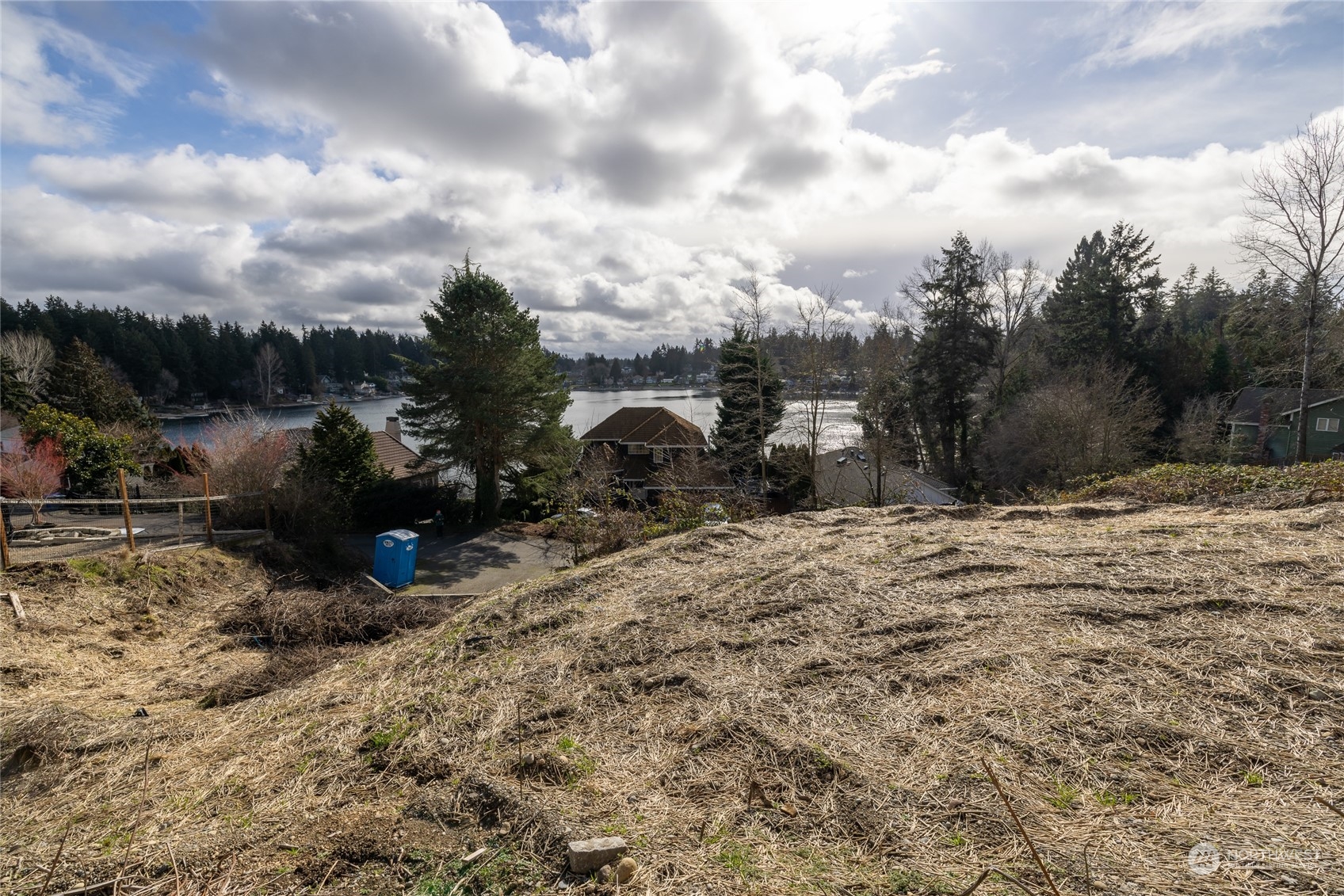 9937 Clara Boulevard SW