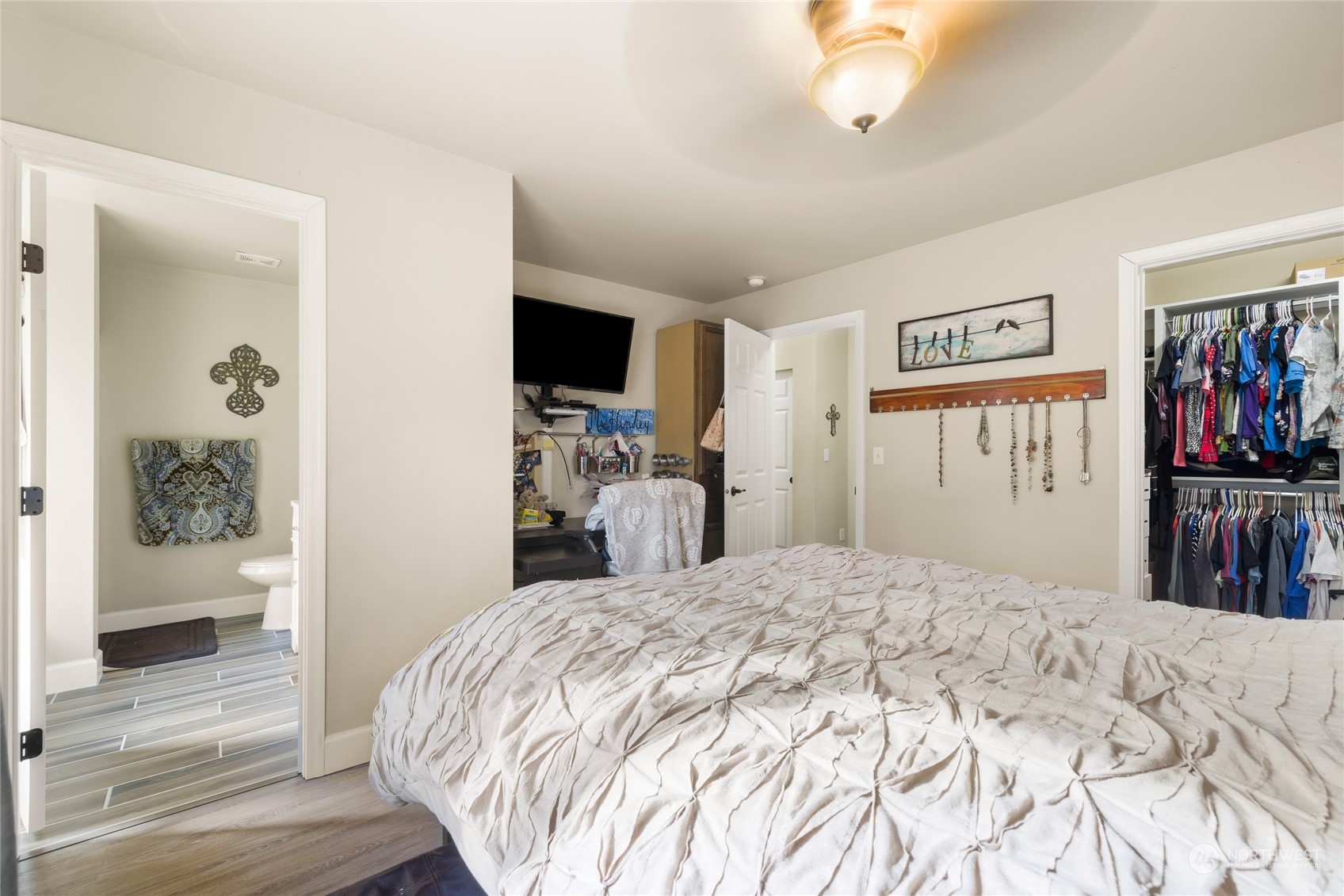 19617 153rd Avenue E