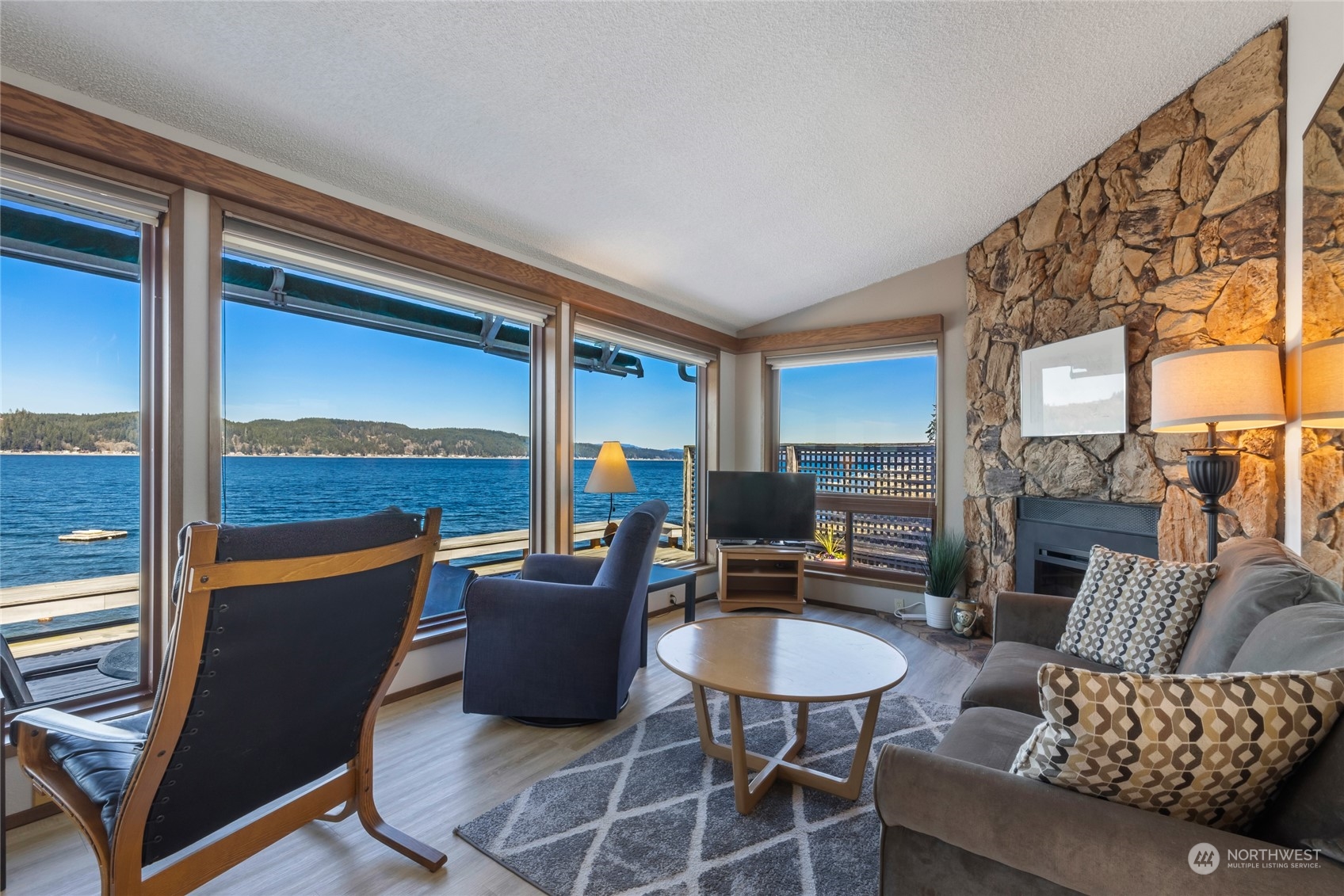 13911 E State Route 106