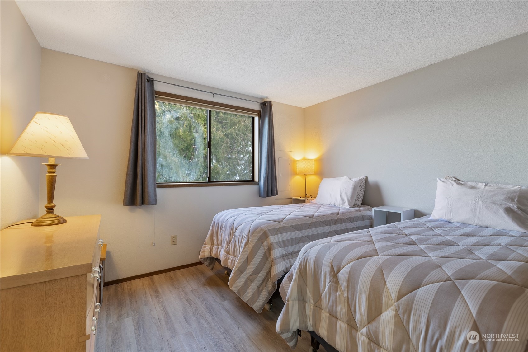 13911 E State Route 106