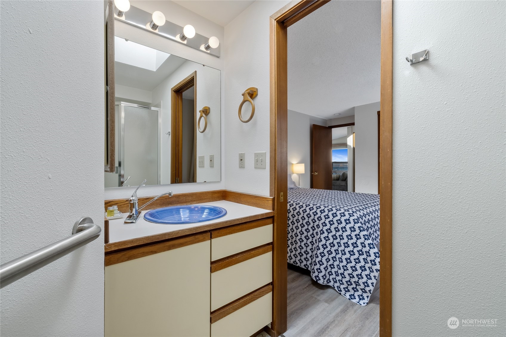 13911 E State Route 106