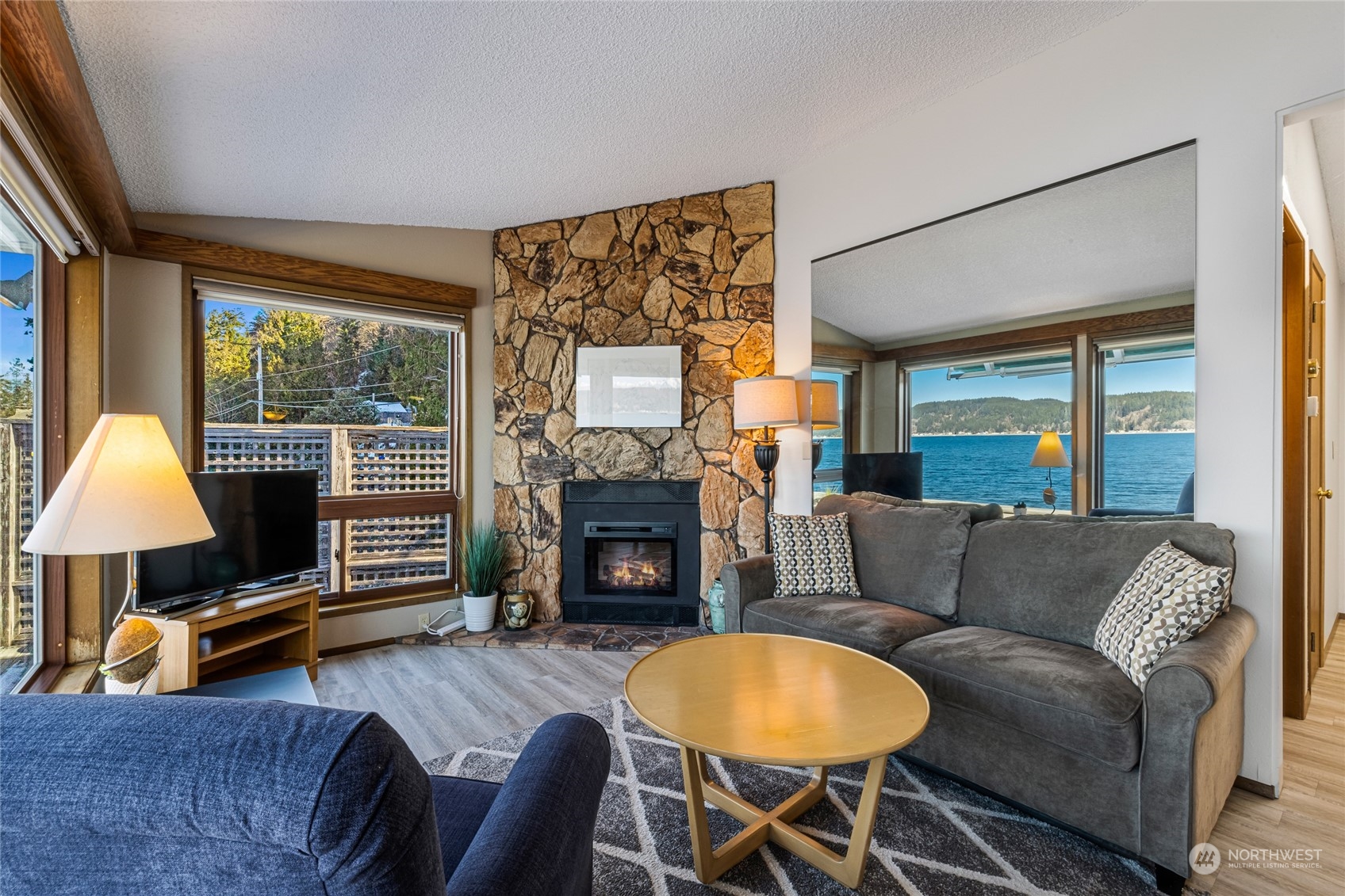 13911 E State Route 106