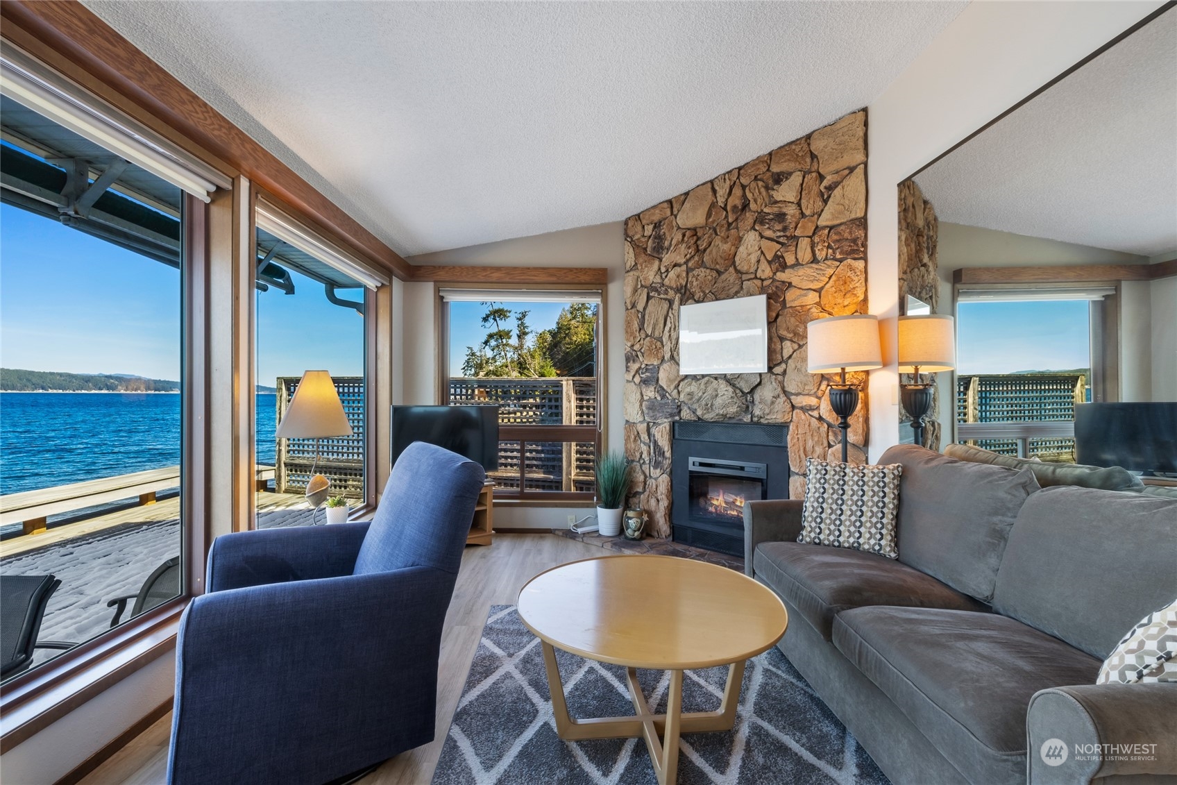 13911 E State Route 106