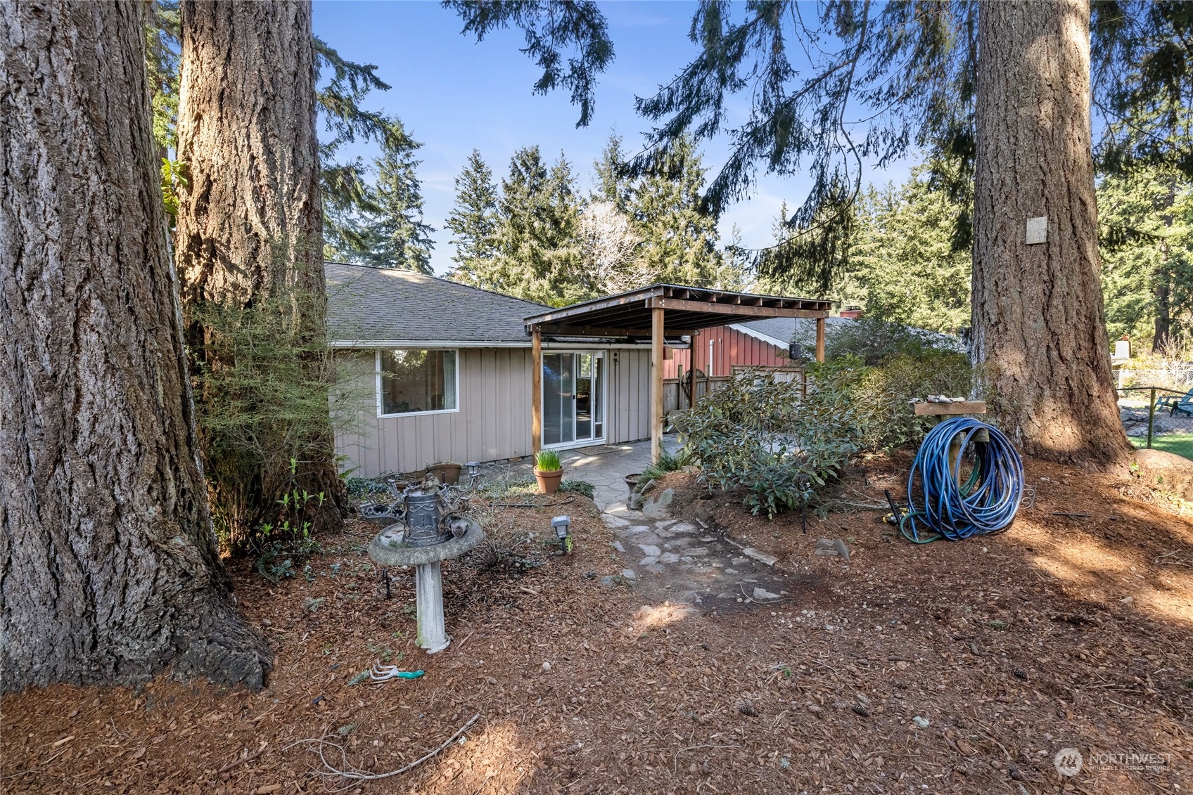 10123 Superior Street SW